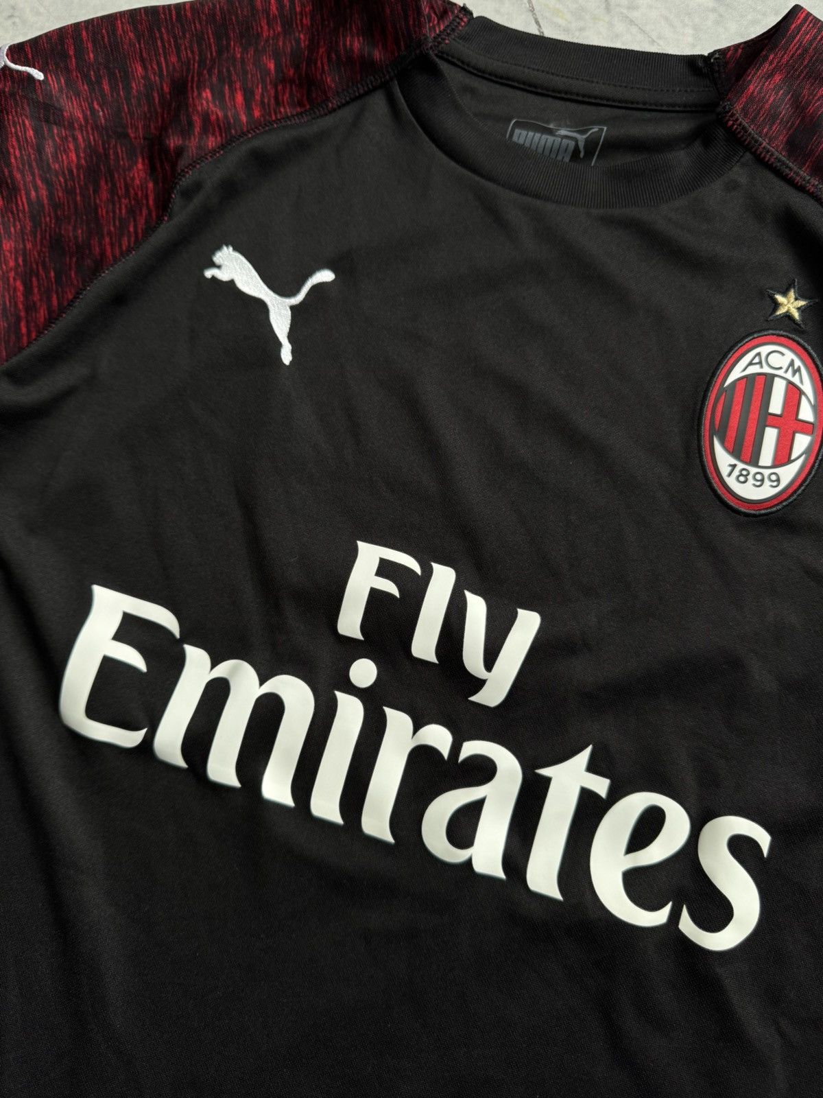 Designer × Puma Puma Milan streetwear jersey Size US M / EU 48-50 / 2 - 3 Thumbnail