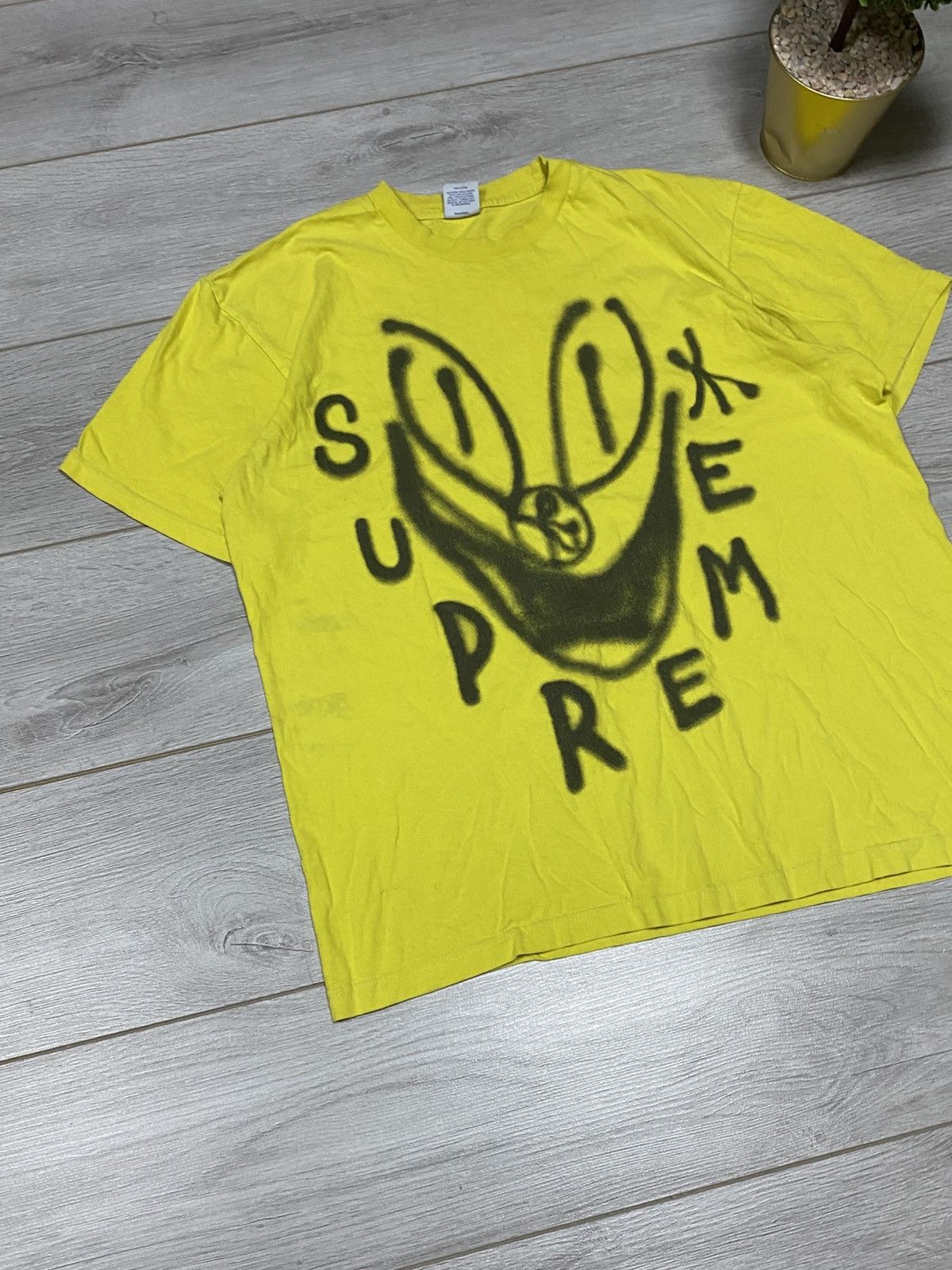 Supreme Yellow Smile Supreme Tee Size US L / EU 52-54 / 3 - 1 Thumbnail
