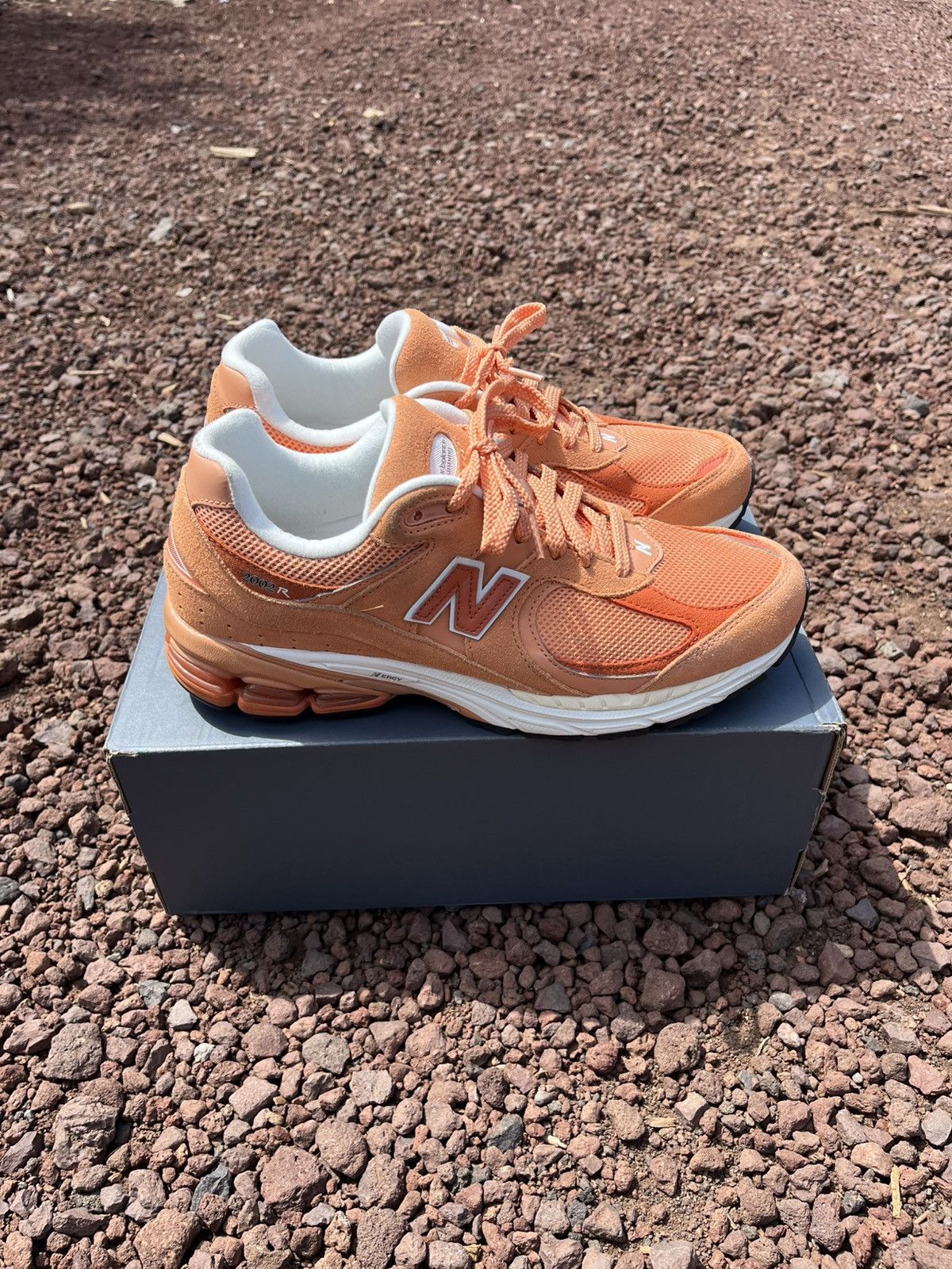 New Balance New balance 2002r Copper Size US 11 / EU 44 - 4 Thumbnail