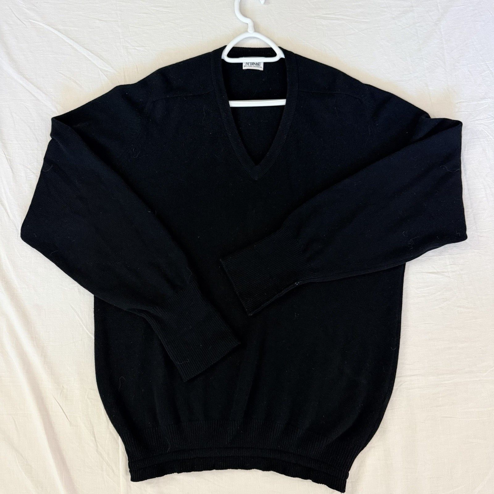 N.Peal N Peal 100% Cashmere Black V Neck Sweater Unisex Size US XL / EU 56 / 4 - 3 Thumbnail