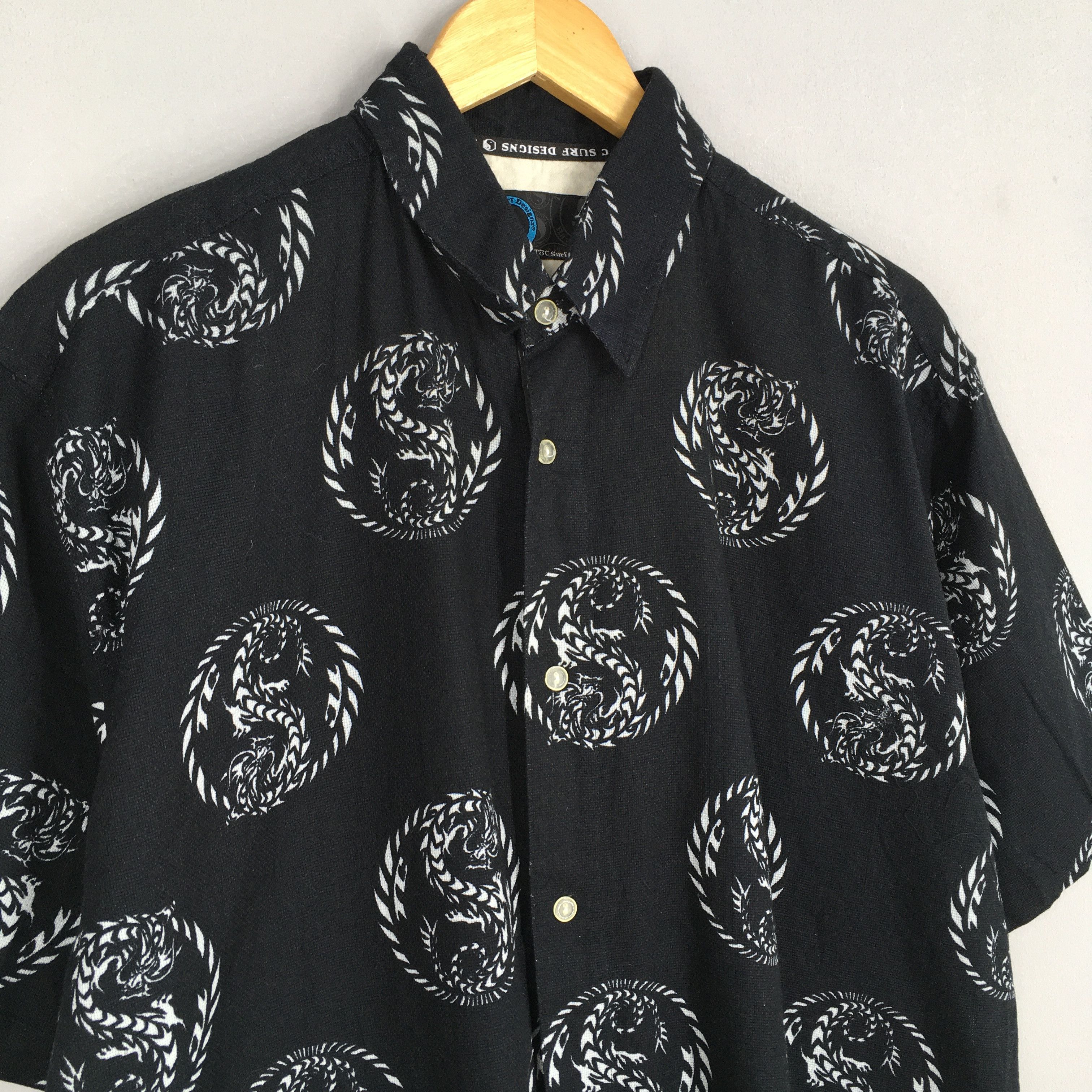 Other Vintage T&C Surf Design Hawaiian Dragon Cotton Shirt Large Size US L / EU 52-54 / 3 - 3 Thumbnail