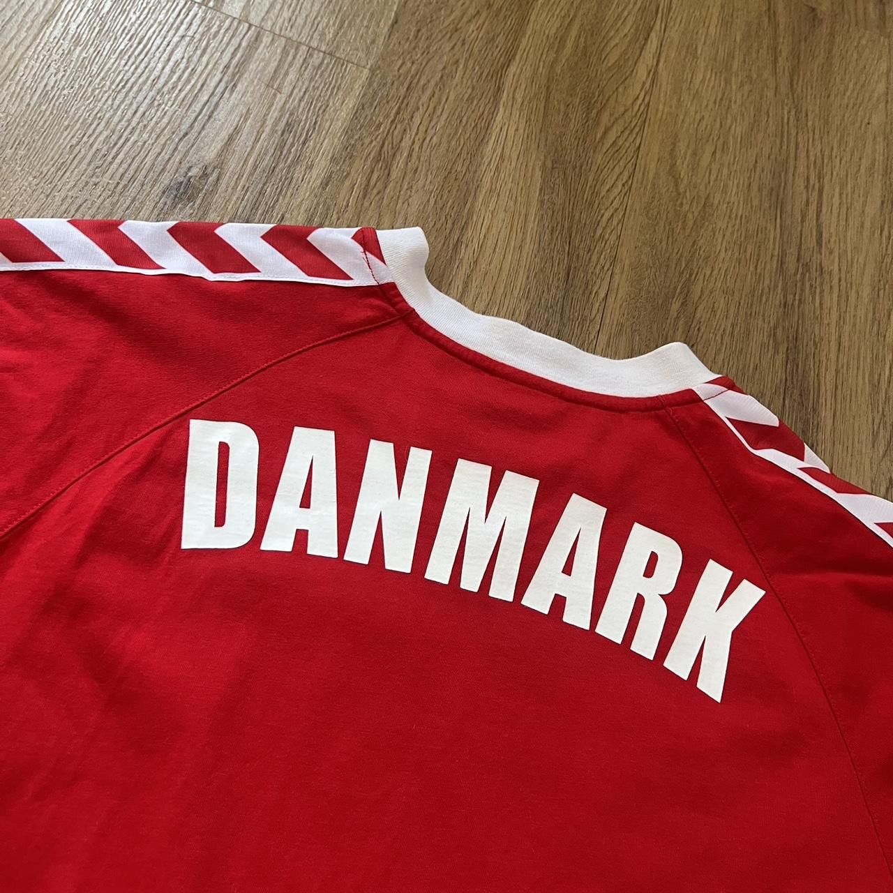 Hummel 70s Hummel Denmark football shirt football Vintage 90s Size US L / EU 52-54 / 3 - 5 Thumbnail