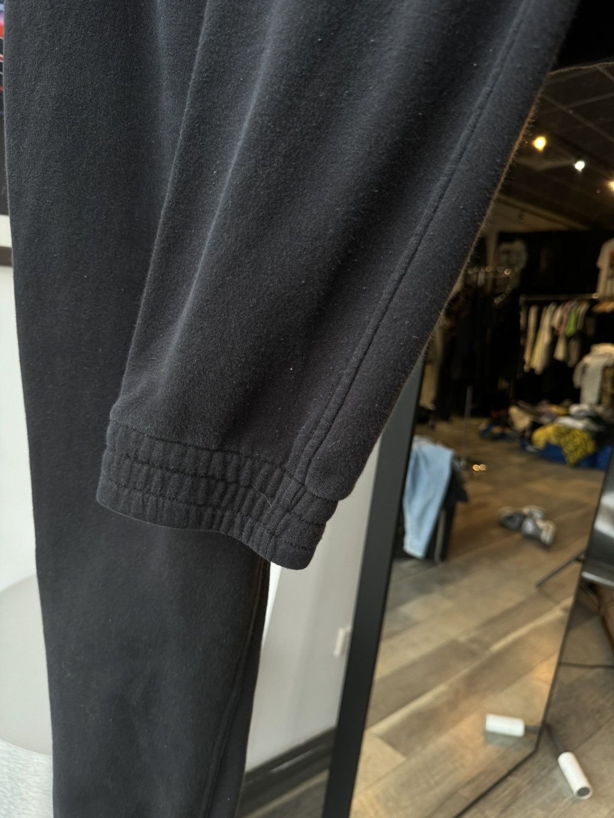 Burberry Burberry England Logo Black Sweatpants - Size Small Size US 32 / EU 48 - 8 Thumbnail