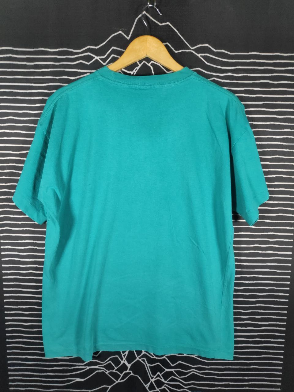 Nike × Vintage Vtg 90s Nike Just Do It Spell Out Swoosh Tee Size M Size US M / EU 48-50 / 2 - 2 Thumbnail