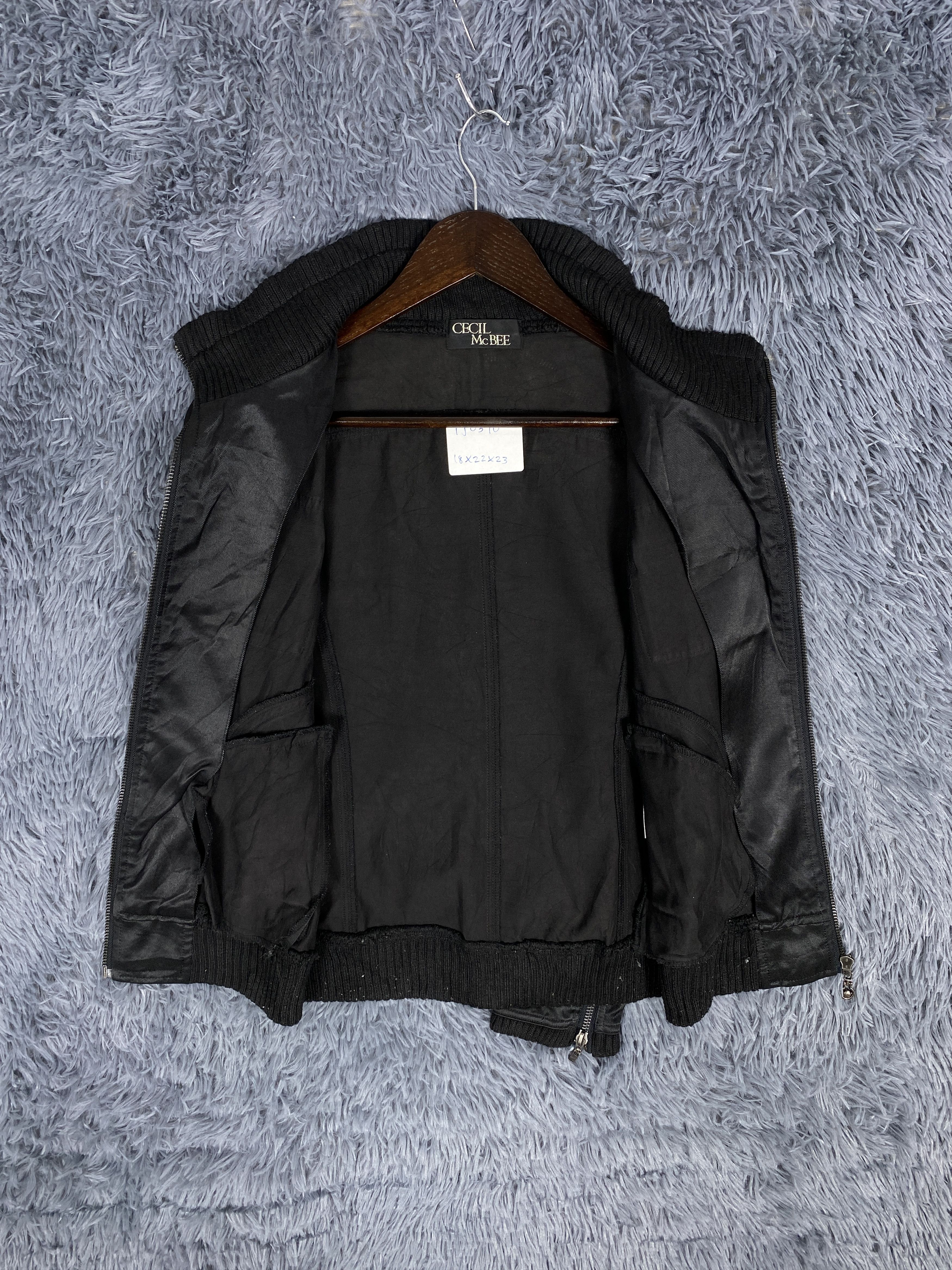 Japanese Brand Vintage Japanese Brand Multi Pocket ZIp Up Light Jacket Size US XS / EU 42 / 0 - 6 Thumbnail