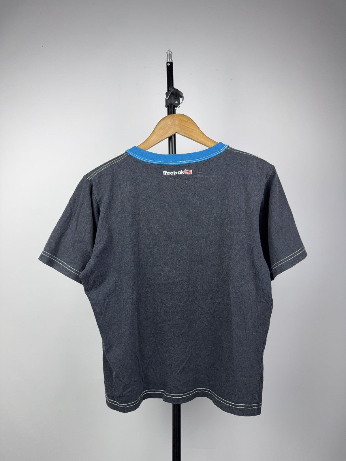 Reebok Reebok Classic UK Lion Crest Vintage Tee 2000s Size US S / EU 44-46 / 1 - 6 Thumbnail