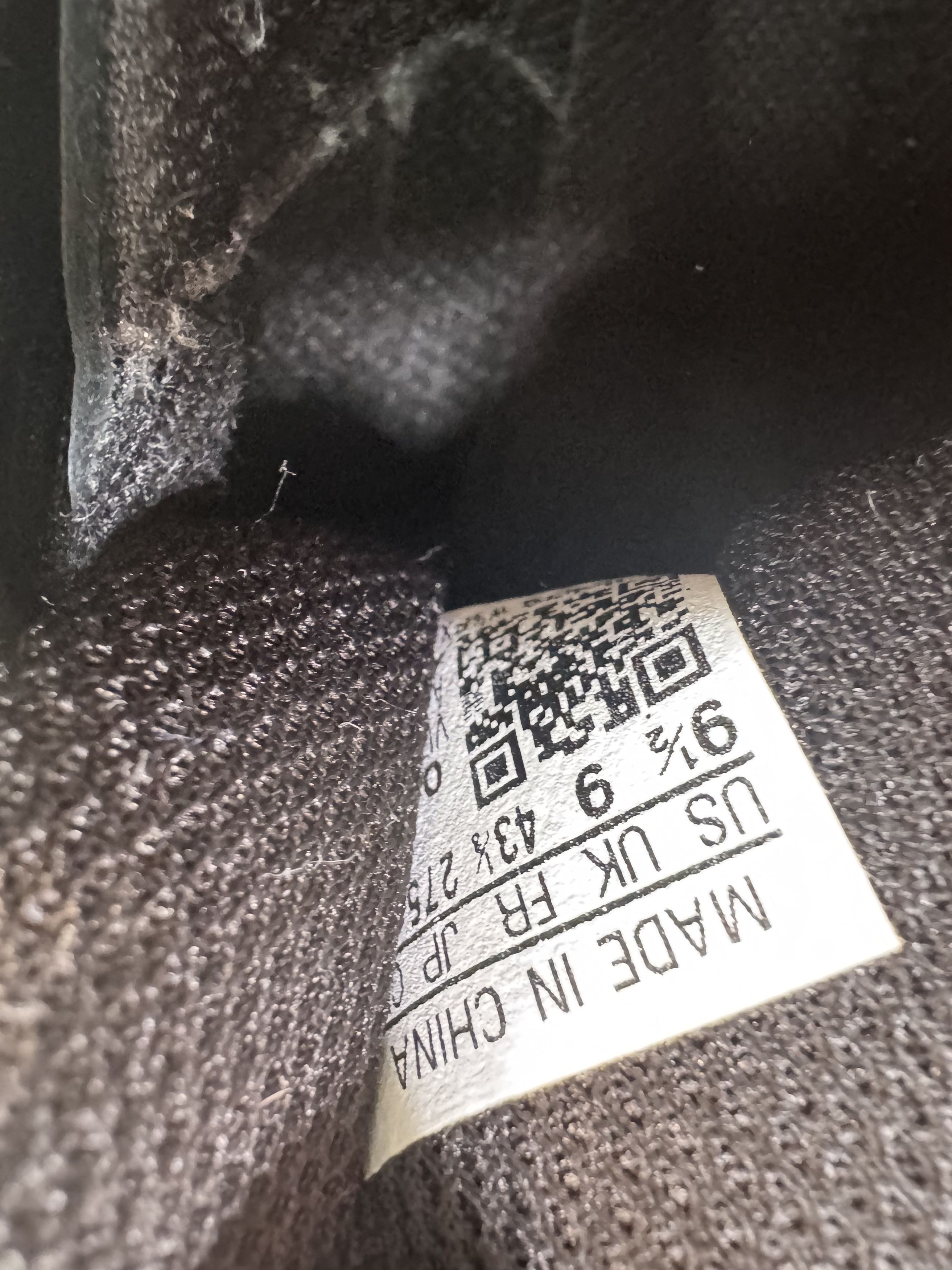Aris Tatalovich Sample Adidas Superstar vacuum seal not wearable Size US 9.5 / EU 42-43 - 8 Thumbnail