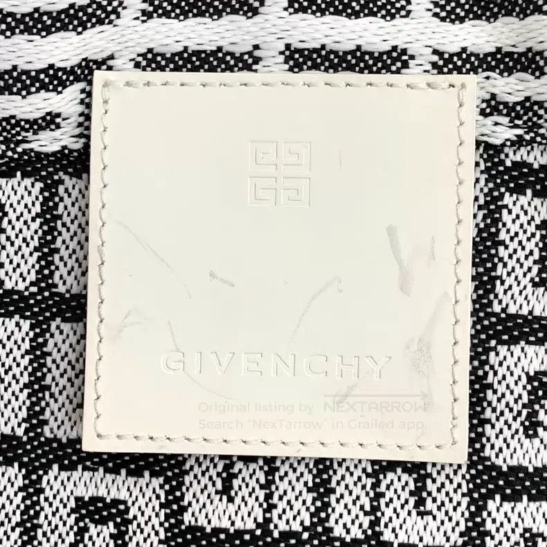 Givenchy Givenchy Black and White Logo Full Print Cotton Casual Lon Size US 28 / EU 44 - 6 Thumbnail
