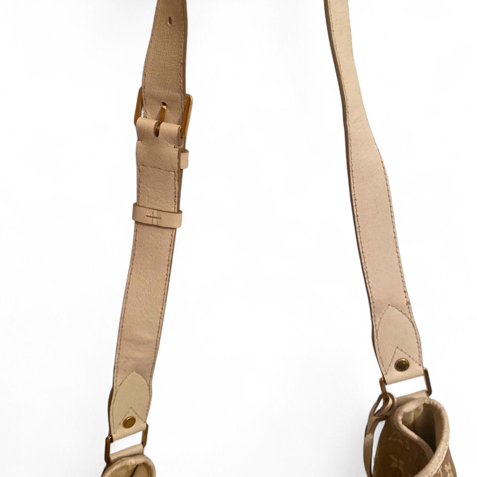 Louis Vuitton Louis Vuitton - Beige Monogram Canvas Hobo Bag with Leather Size ONE SIZE - 4 Thumbnail