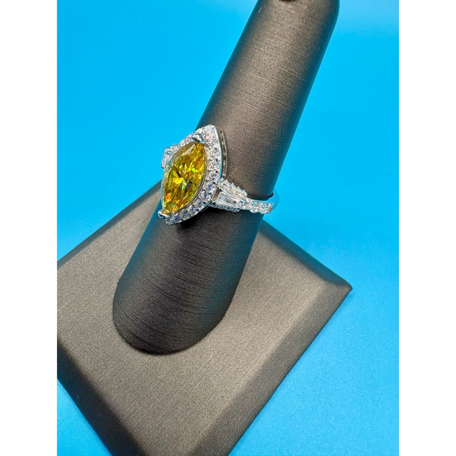 Jewelry Sz. 7 - 5CTW Citrine Marquise & White Moissanite 925 Silver Size ONE SIZE - 3 Thumbnail