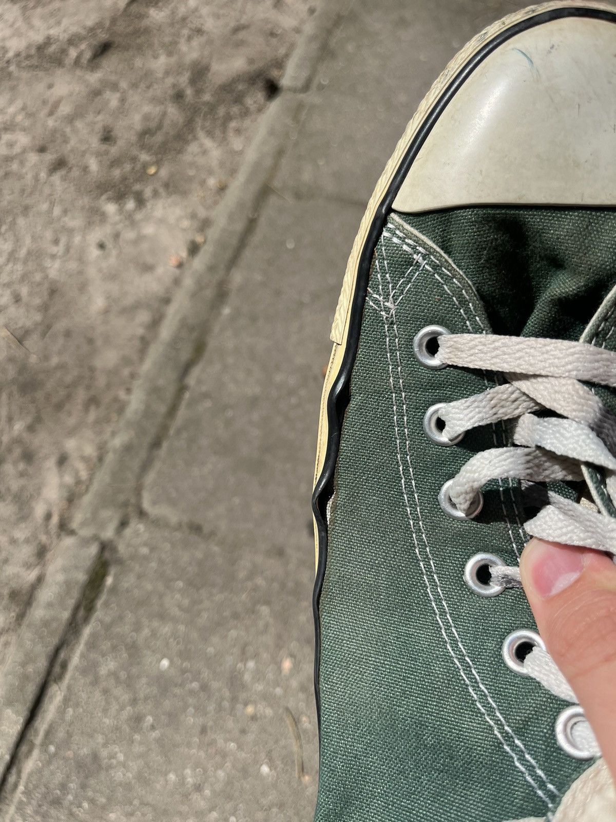 Converse Vintage Converse Chuck 70 High Washed Green Trashed 90s y2k Size US 9 / EU 42 - 6 Thumbnail