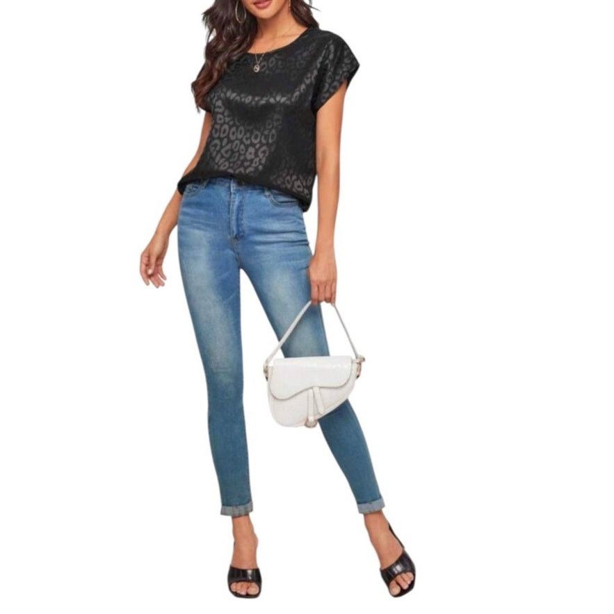 Shein Black Clasi Dolman Short Sleeve Leopard Jacquard Satin Top Size M / US 6-8 / IT 42-44 - 5 Thumbnail