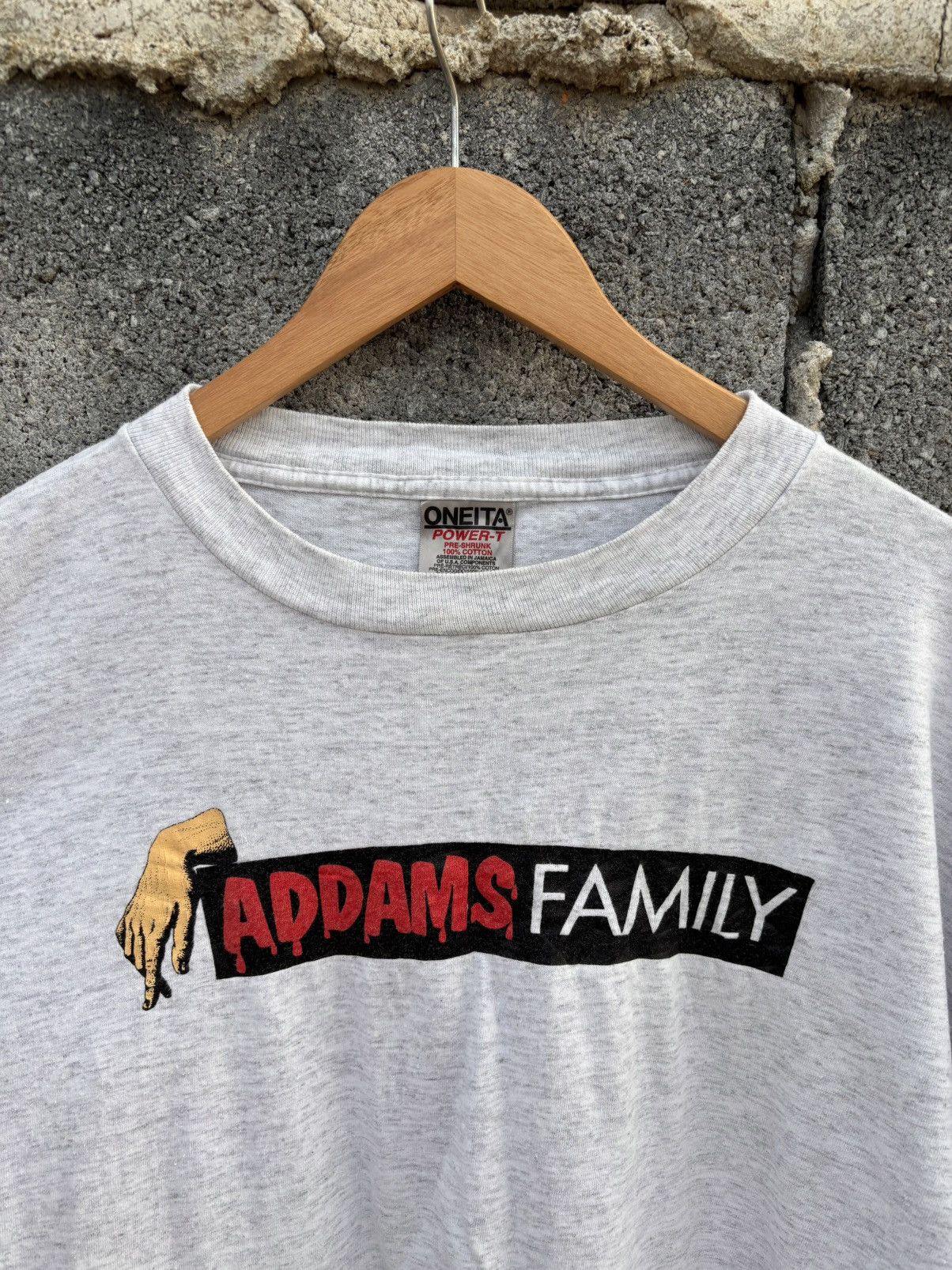 Vintage Vintage ADDAMS FAMILY 90s Movie T Shirt Size US XL / EU 56 / 4 - 1 Thumbnail