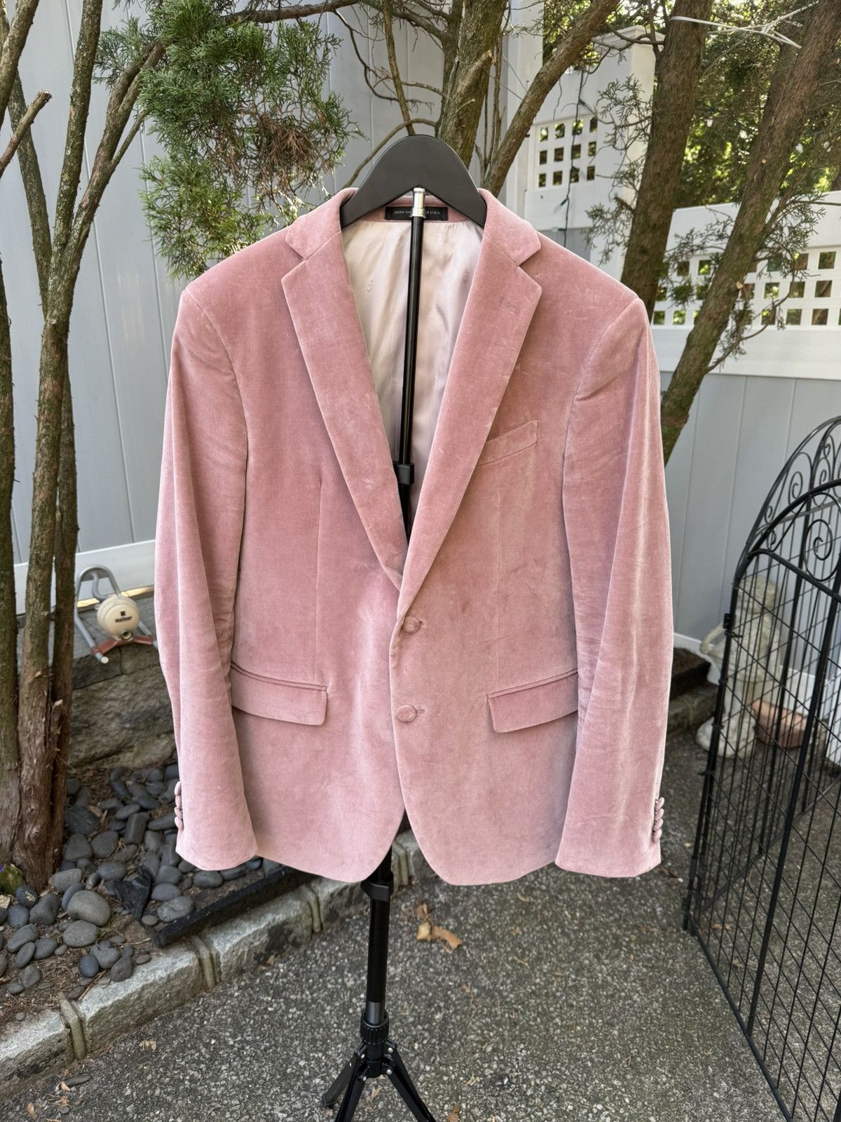 John Varvatos John Varvatos Star USA Velvet Slim Fit Pink 40S Blazer $498 Size 40S - 1 Thumbnail