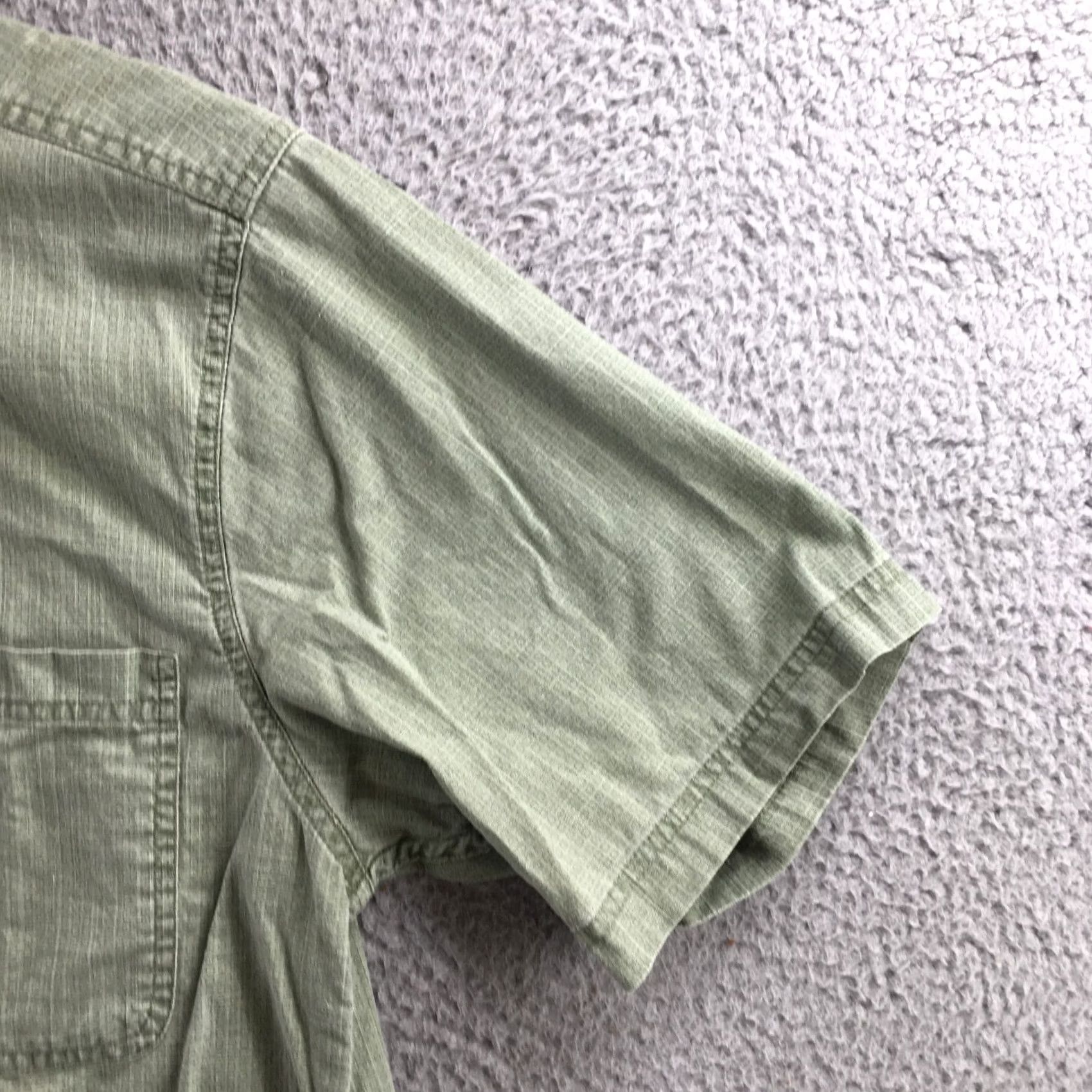 Olive Wolverine Boots & Gear Shirt Mens M Cotton Olive Green Button-Down Short Sleeve Shirt Size US M / EU 48-50 / 2 - 4 Thumbnail