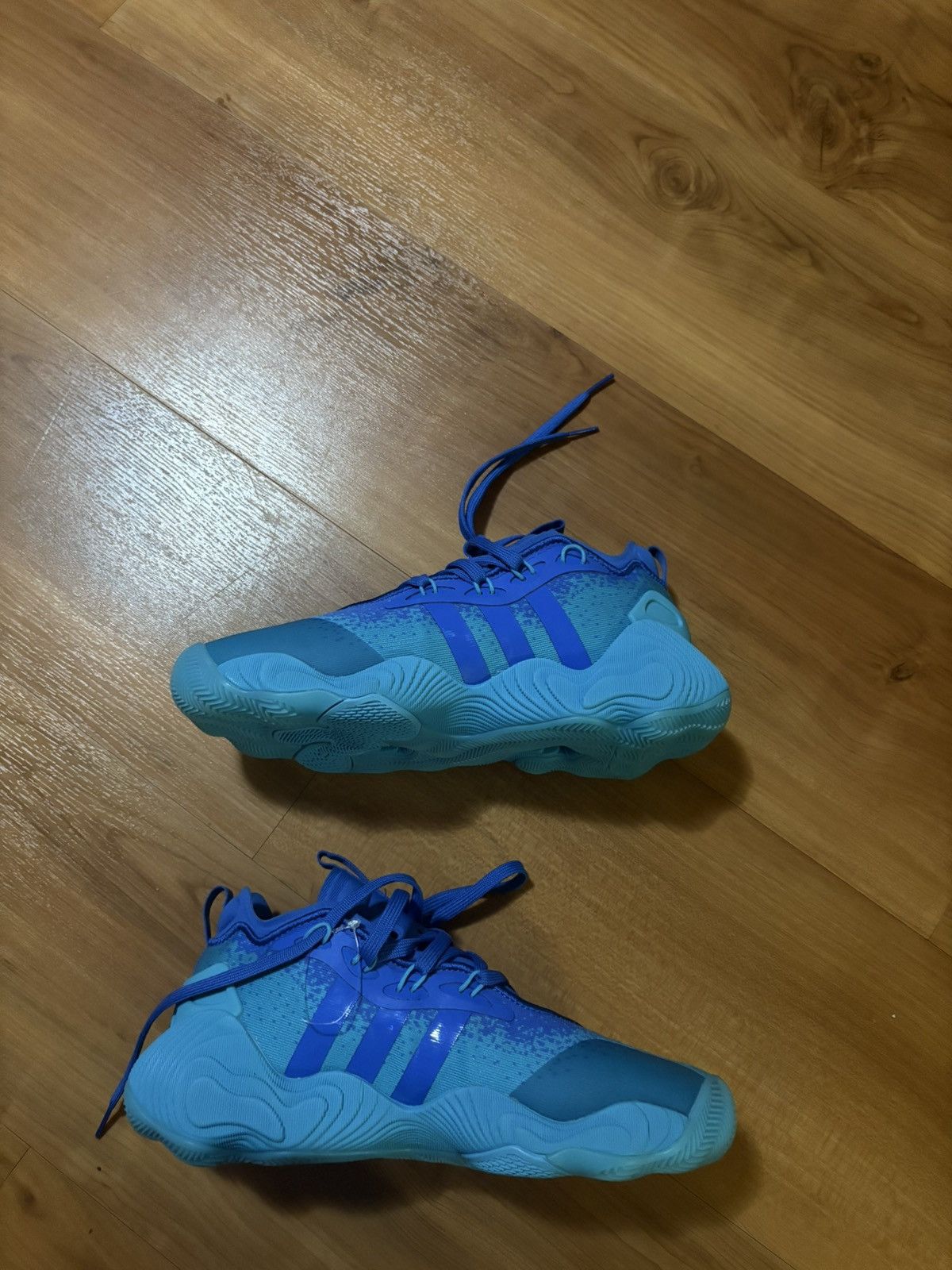 Adidas Trae Young 3 Liquid Blue Size US 6 / EU 39 - 5 Thumbnail