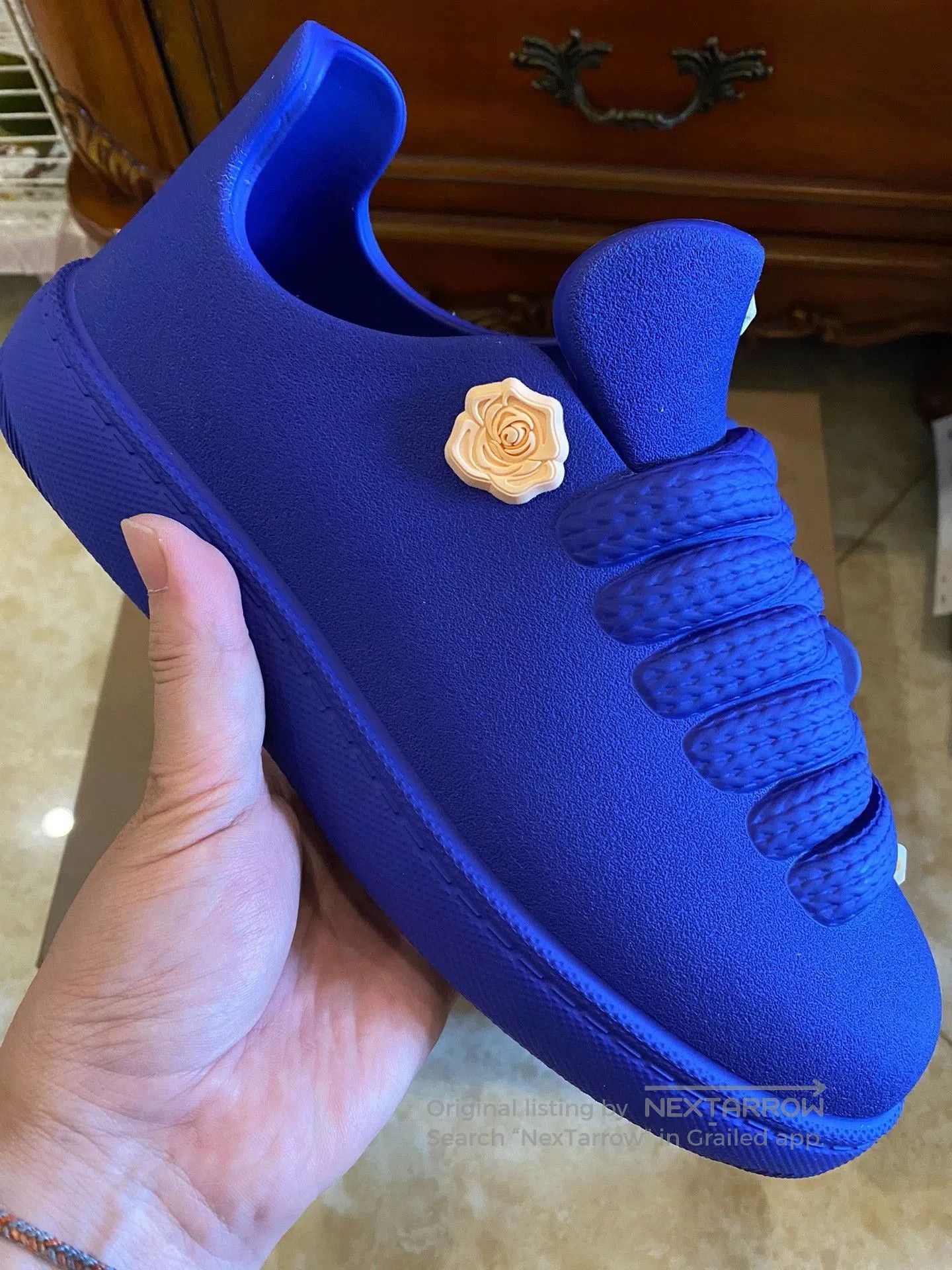 Burberry Blue Slip. Size US 8 / EU 41 - 2 Thumbnail