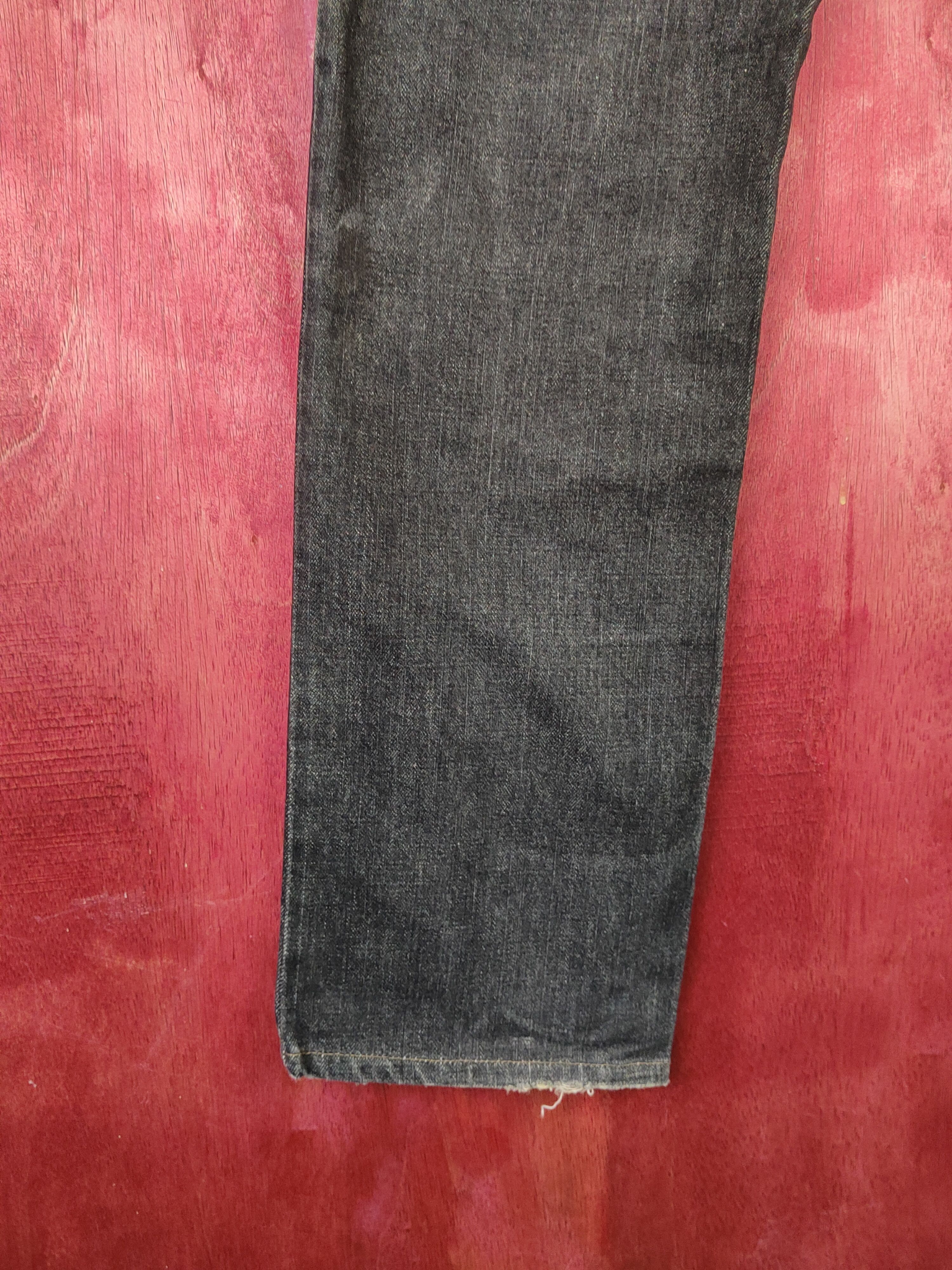 Levi's Levi's Black Distressed Ripped Jeans #S1827 Size US 29 - 11 Thumbnail
