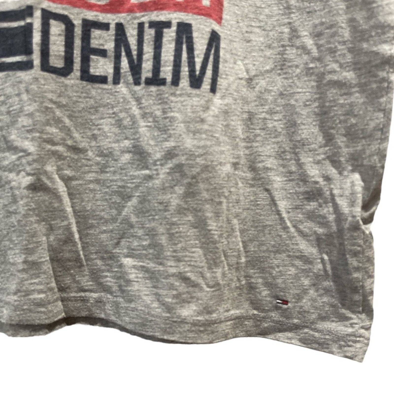 Tommy Hilfiger TOMMY HILFIGER Women’s Gray Cropped Logo Tee Sz XL Size XL / US 12-14 / IT 48-50 - 3 Thumbnail