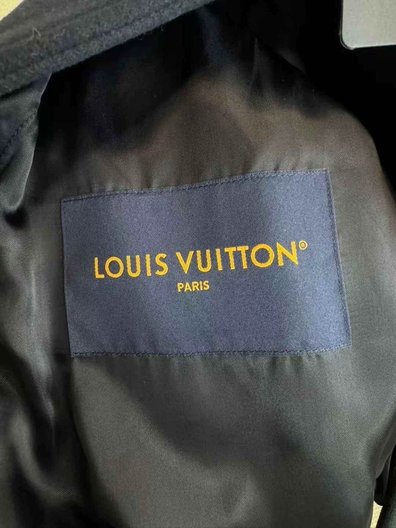 Louis Vuitton Louis Vuitton Nautical Conch Baseball Suit Nautical Conch B Size US S / EU 44-46 / 1 - 5 Thumbnail