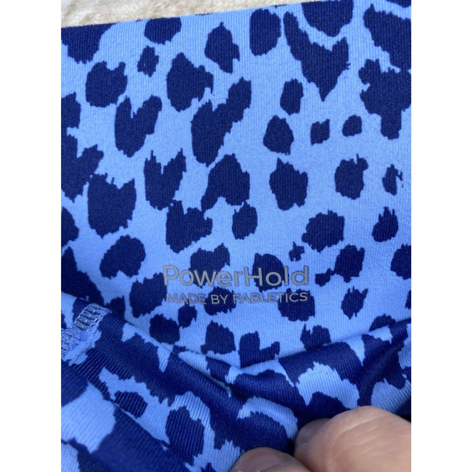 Fabletics Fabletics Leggings S Blue Animal Print Pockets High Rise Skinny Athletic Womens Size 28" / US 6 / IT 42 - 5 Thumbnail