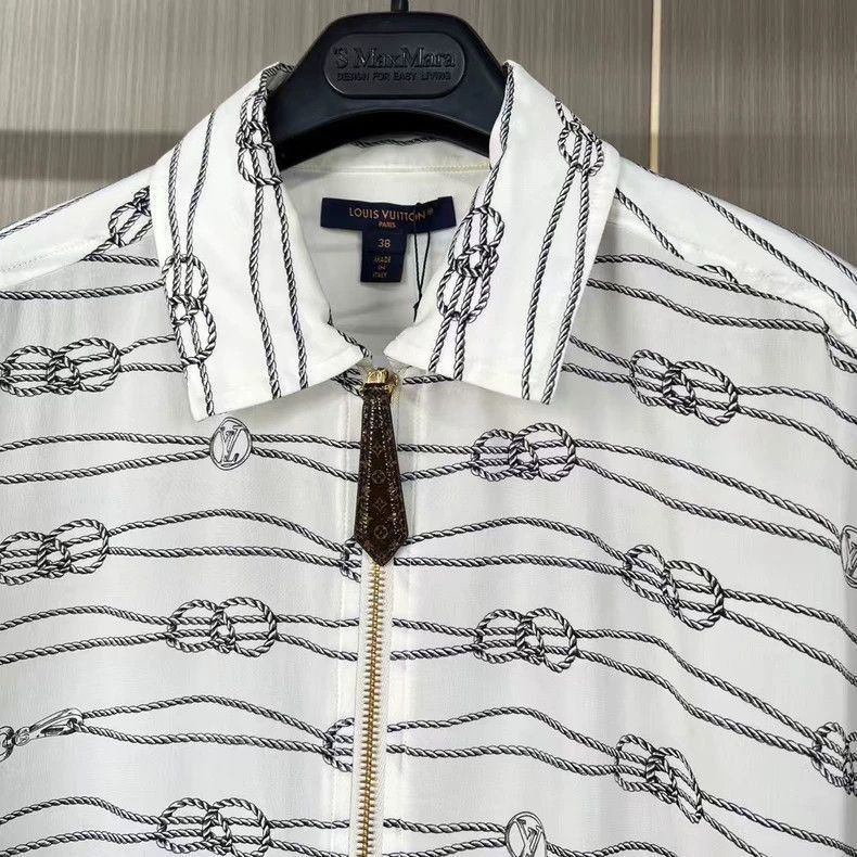 Louis Vuitton Louis Vuitton Chain Zip Silk Jacket-2506 Size US M / EU 48-50 / 2 - 3 Thumbnail