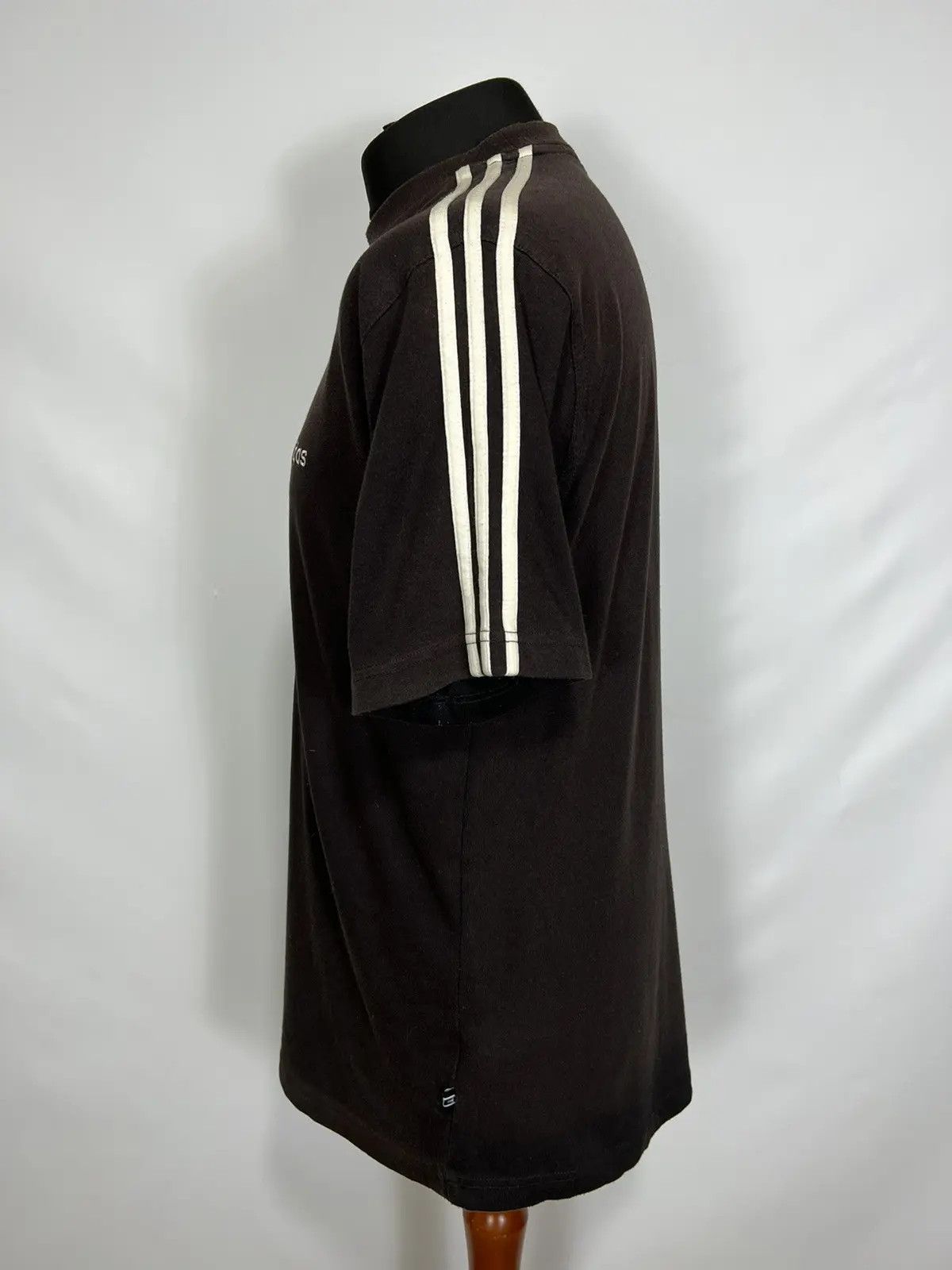 Adidas × Vintage Vintage Adidas 90’s tee Size US M / EU 48-50 / 2 - 2 Thumbnail