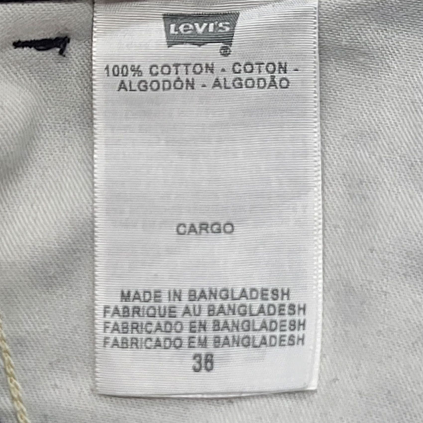 Levi's Levi's Cargo Shorts Mens 38 Relaxed Fit 11" Inseam Cargo Pocket Black Cotton Knit 90s Outdoor Mens Size US 38 / EU 54 - 6 Thumbnail