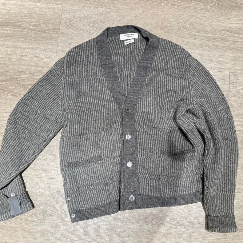 Thom Browne Thom Browne Cardigan with Flaws as Shown - dmc Size US XXS / EU 40 - 1 Thumbnail