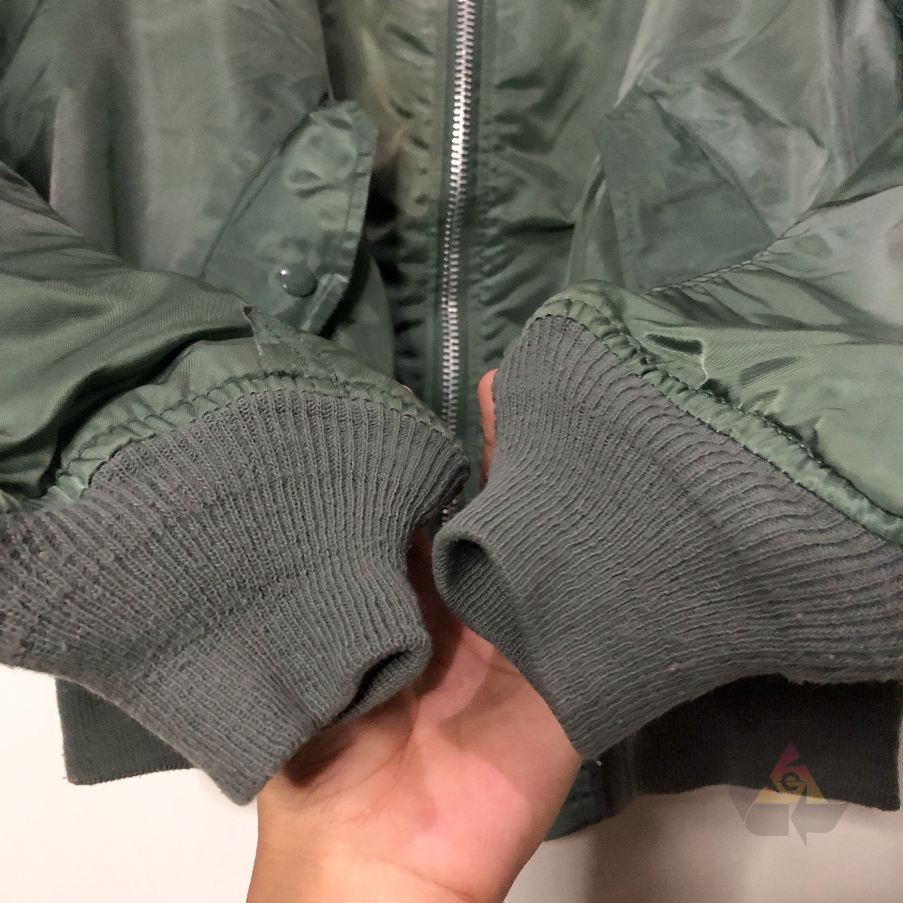 Alpha Industries Vintage Alpha Industries Flayer's Mil-J-82790J USAF MA-1 Size US XL / EU 56 / 4 - 7 Thumbnail