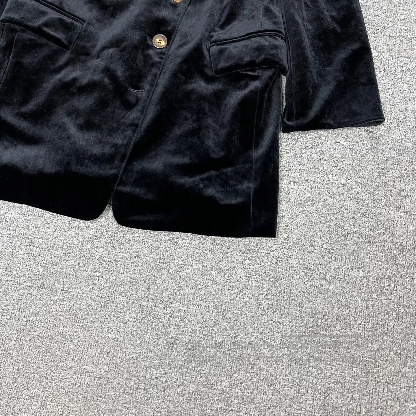 Brunello Cucinelli Brunello Cucinelli Black velvet suit jacket| Size L / US 10 / IT 46 - 4 Thumbnail