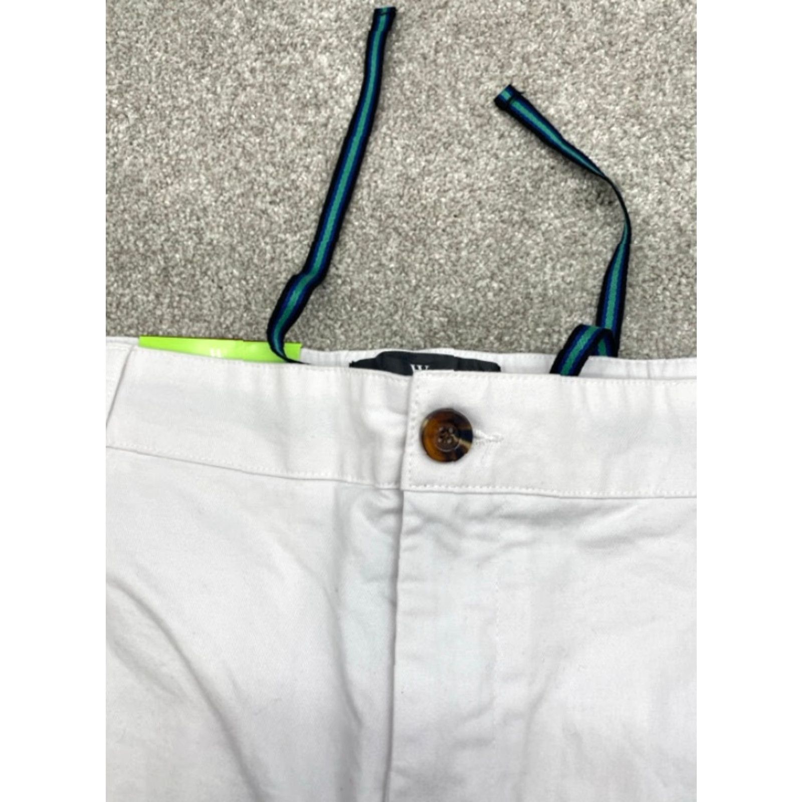 Vintage NWT Houston White Chino Shorts Men's 2XL White Hawaiian Floral Print Stretch NEW Size US 44 / EU 60 - 4 Thumbnail