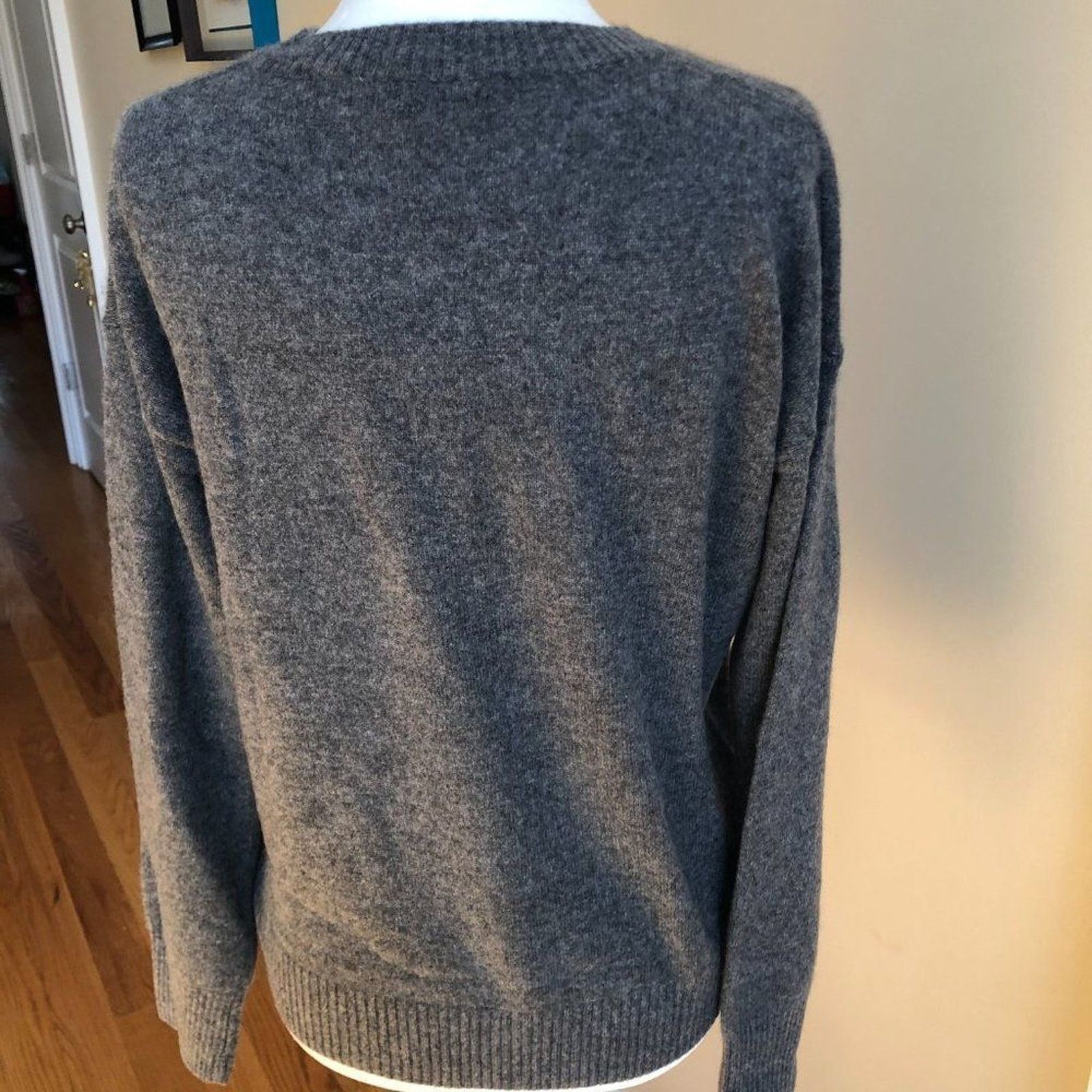 360Cashmere Aji Floral Skull Print Cashmere Sweater from 360 Cashmere Size XS / US 0-2 / IT 36-38 - 4 Thumbnail