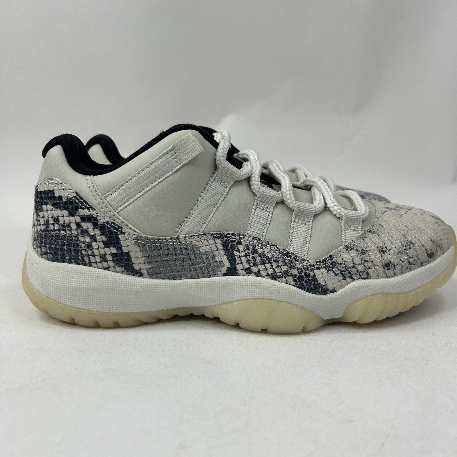 Jordan Brand Nike Air Jordan 11 Low Retro “Light Bone Snakeskin” Size US 8 / EU 41 - 4 Thumbnail