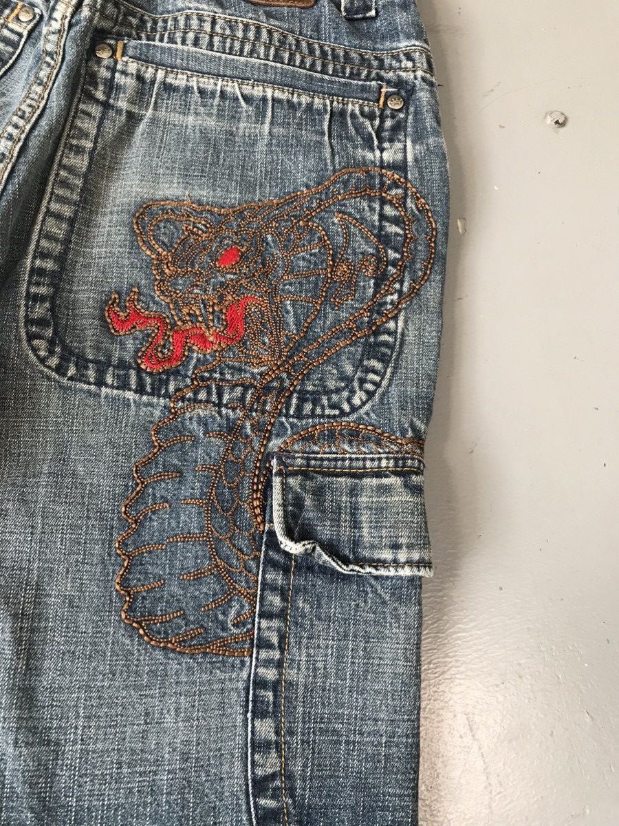JNCO × Southpole × Vintage Crazy vintage Jnco snake 🐍 embroidered denim jort Size US 28 / EU 44 - 3 Thumbnail