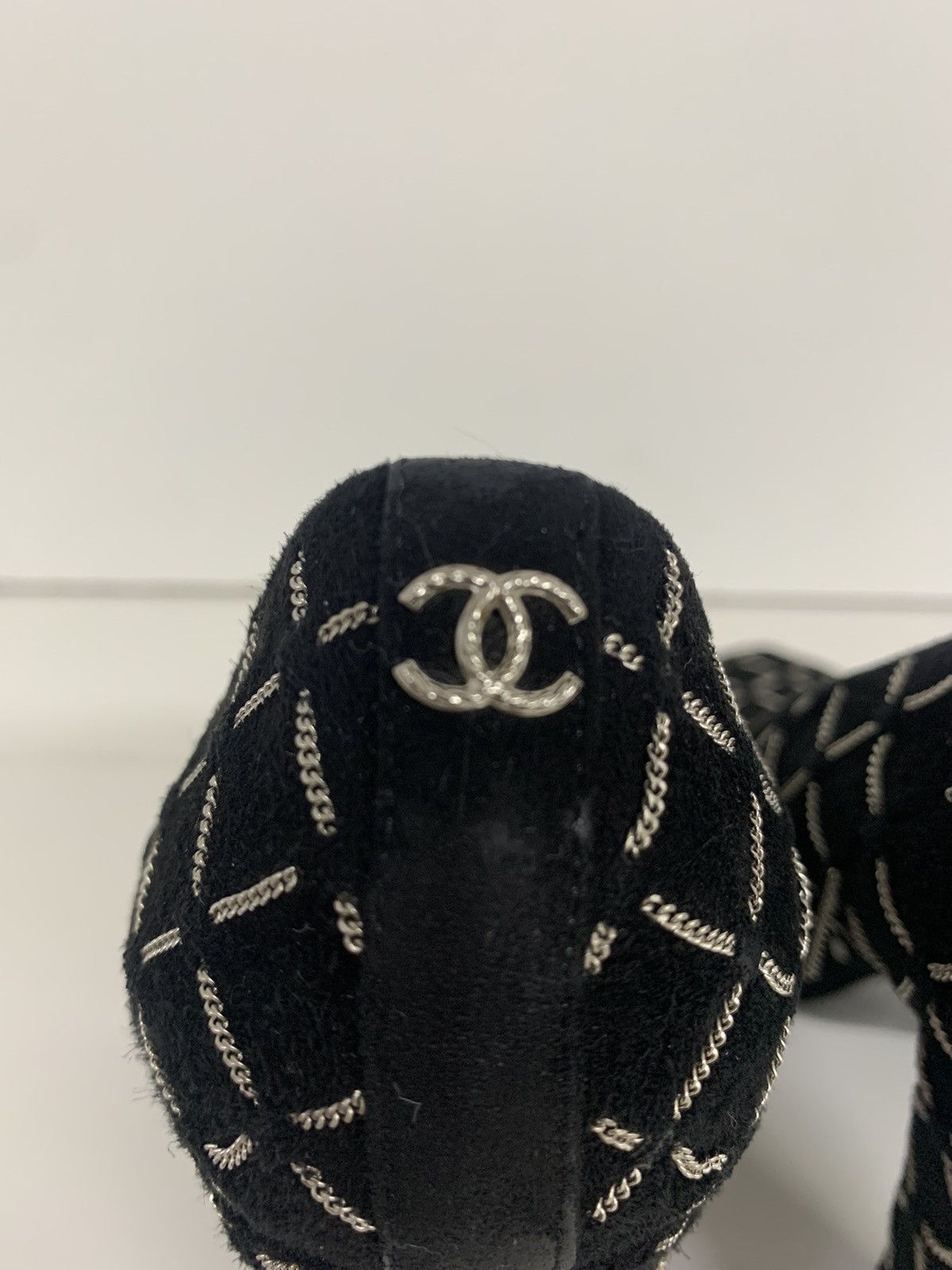 Chanel Heel shoes Chanel Chain Gold Size US 7 / IT 37 - 2 Thumbnail
