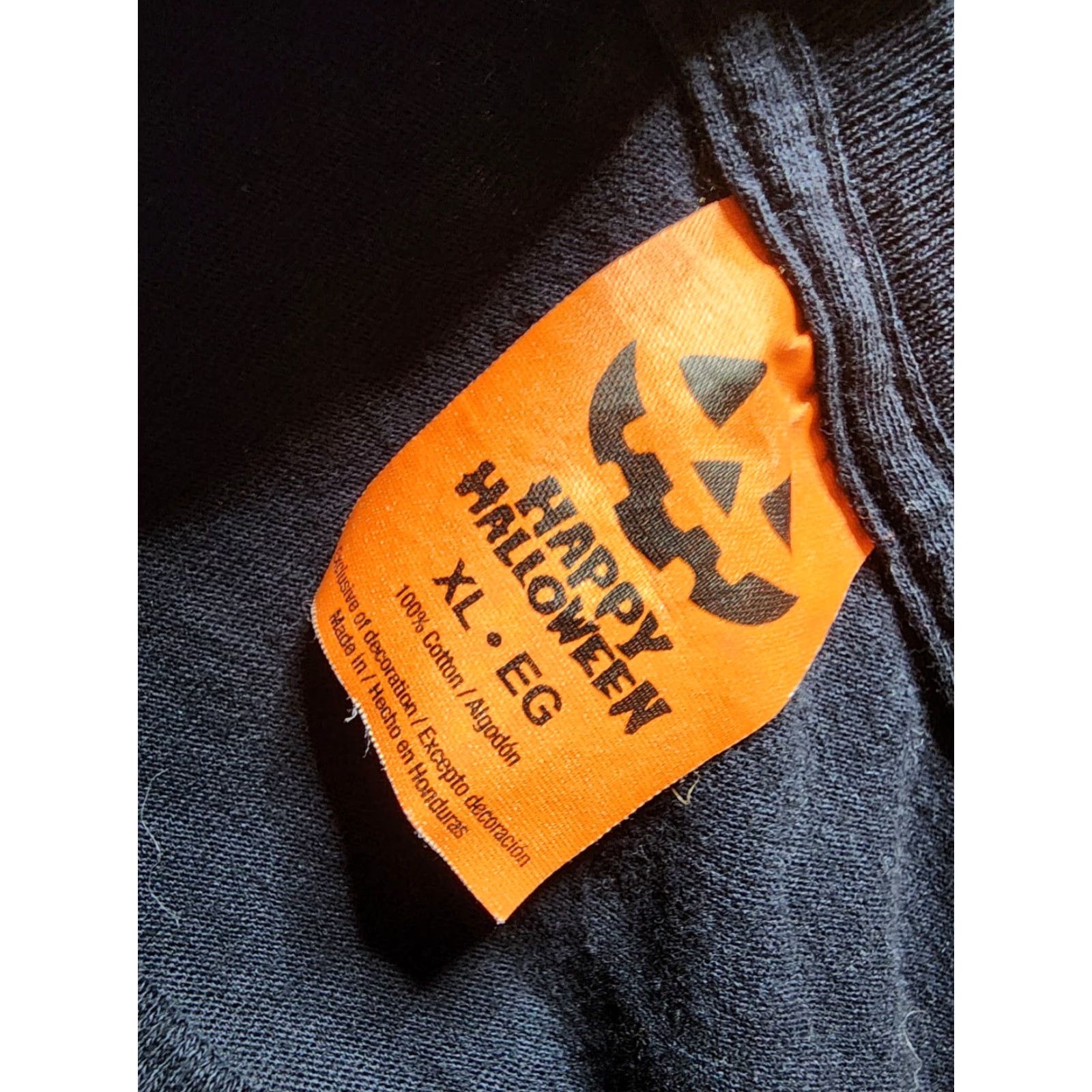 Vintage Happy Halloween T-Shirt Adult XL Black Glow in the Dark Creepy Arm Mens Size US XL / EU 56 / 4 - 4 Thumbnail