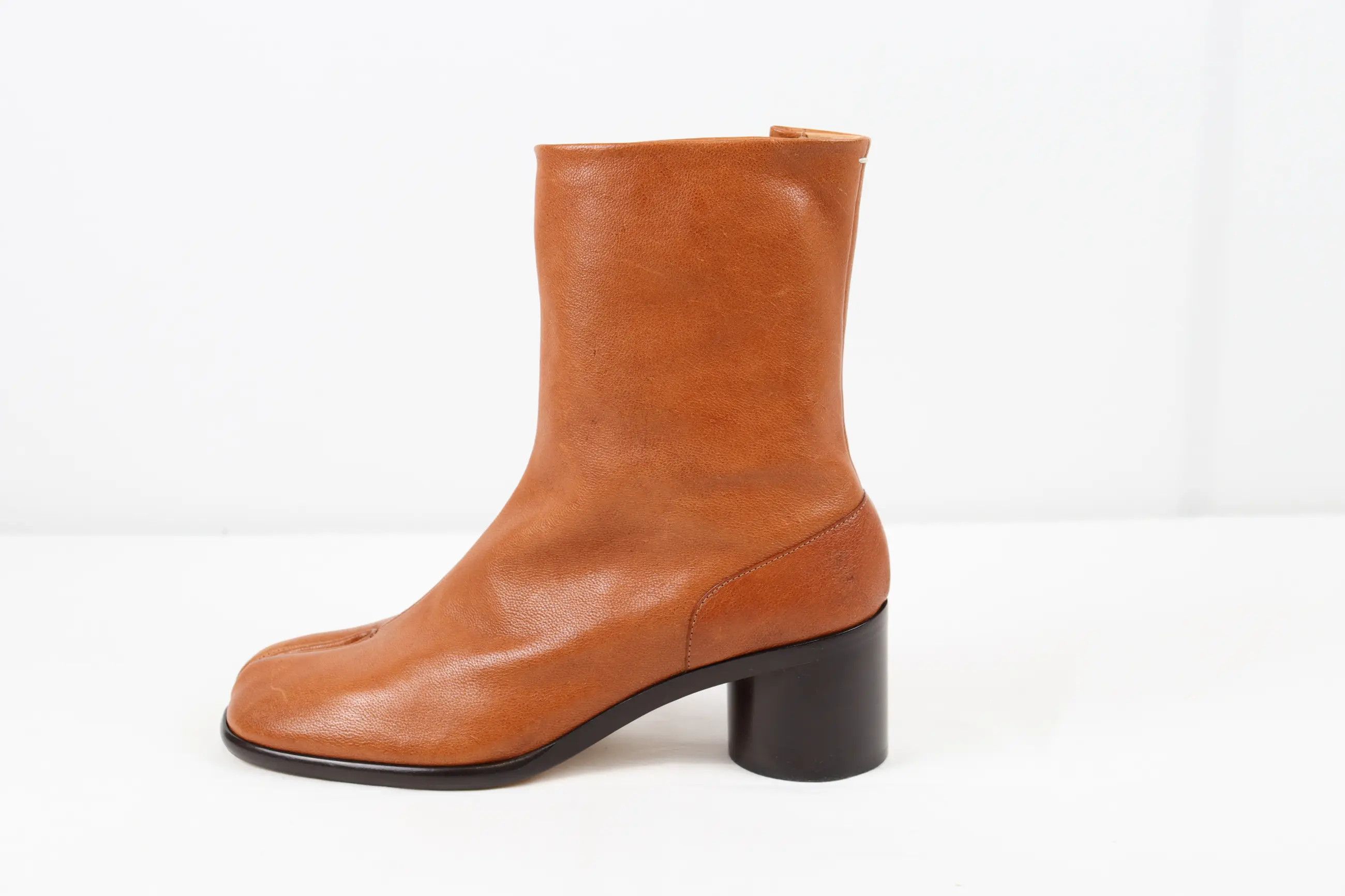 Maison Margiela o1rshd High Tabi Boots in Caramel Size US 12 / EU 45 - 2 Thumbnail