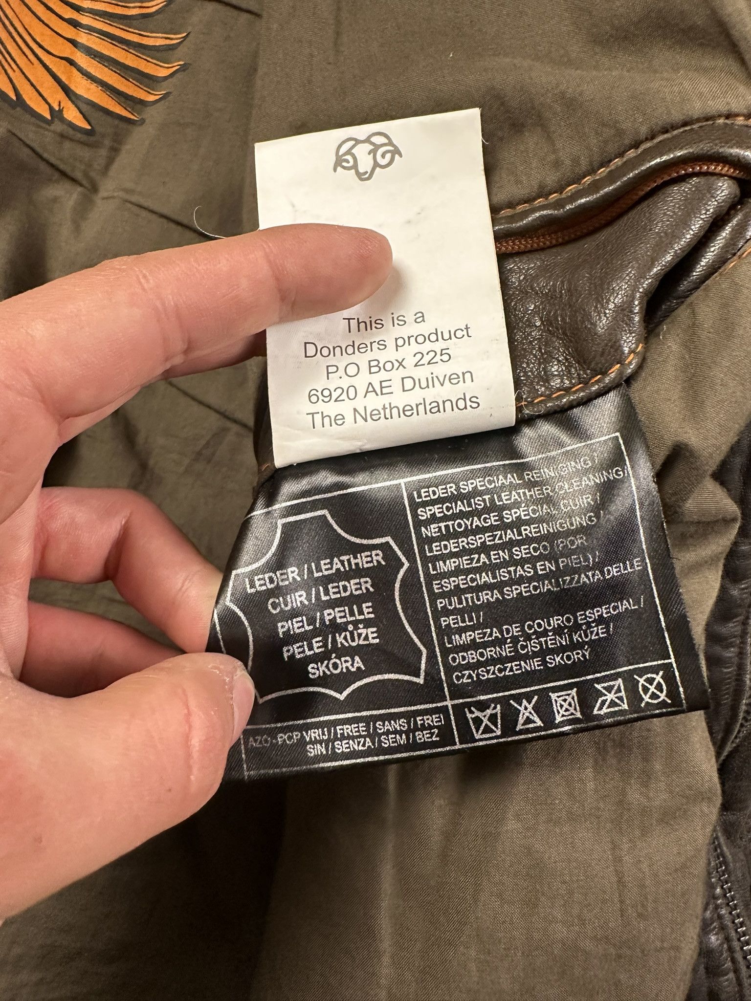 Leather Vintage Flyers Military Bomber Sheepskin Jacket Size US XL / EU 56 / 4 - 9 Thumbnail