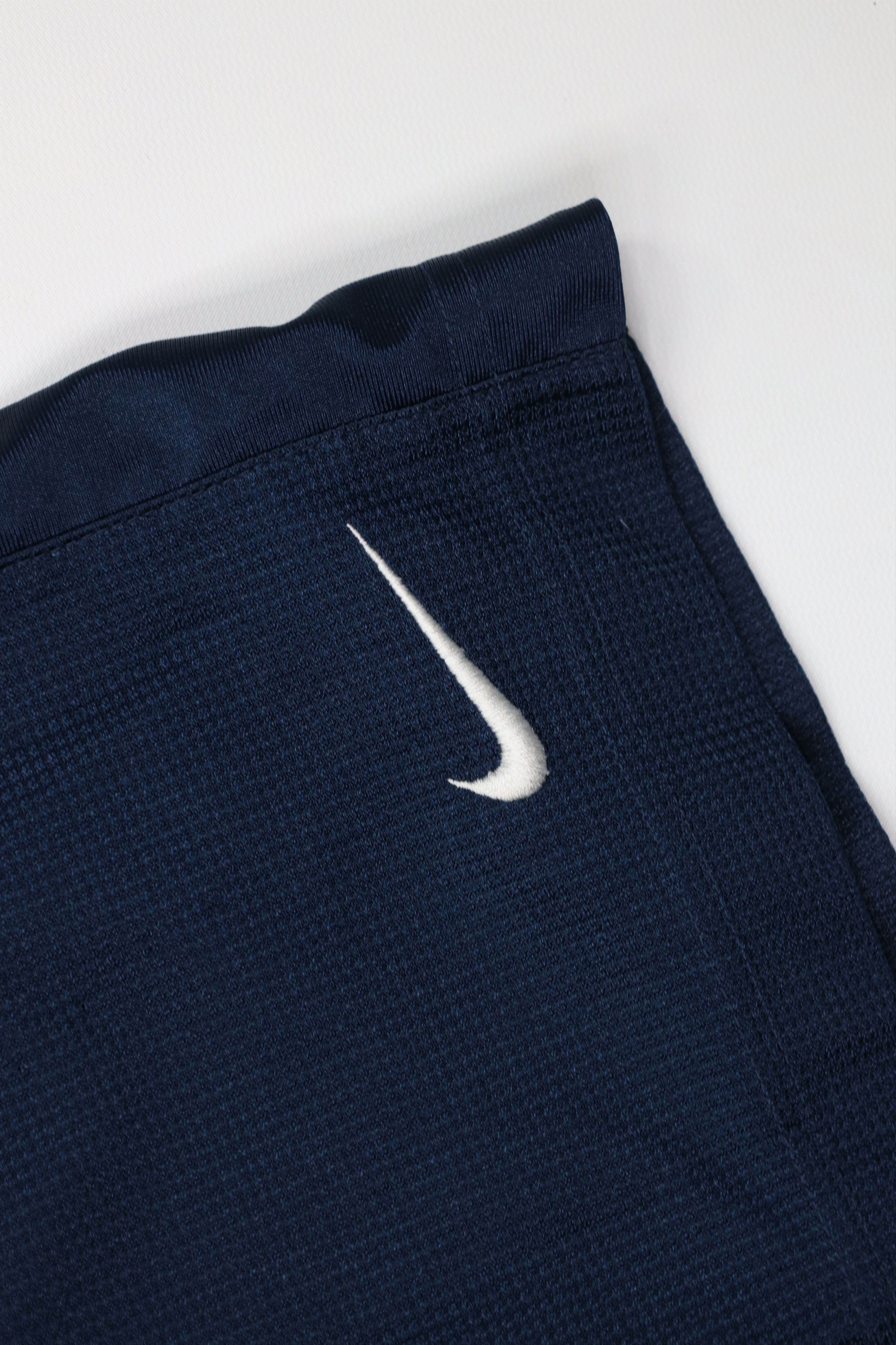 Nike Vintage Nike Basketball Scott Mini Swoosh Gym Shorts Blue Size US 32 / EU 48 - 5 Thumbnail