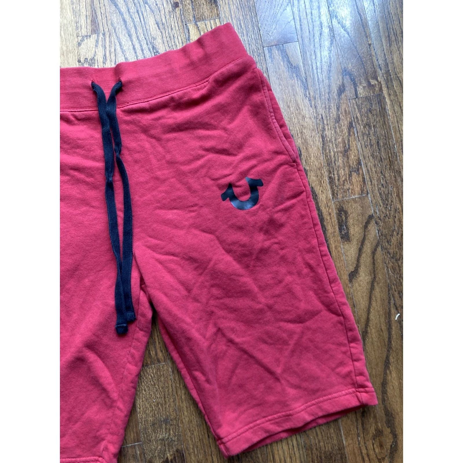 True Religion True Religion Sweat Shorts Mens Regular Size M Red Cotton Logo Active Drawstring Relaxed Fit Size US 31 - 3 Thumbnail