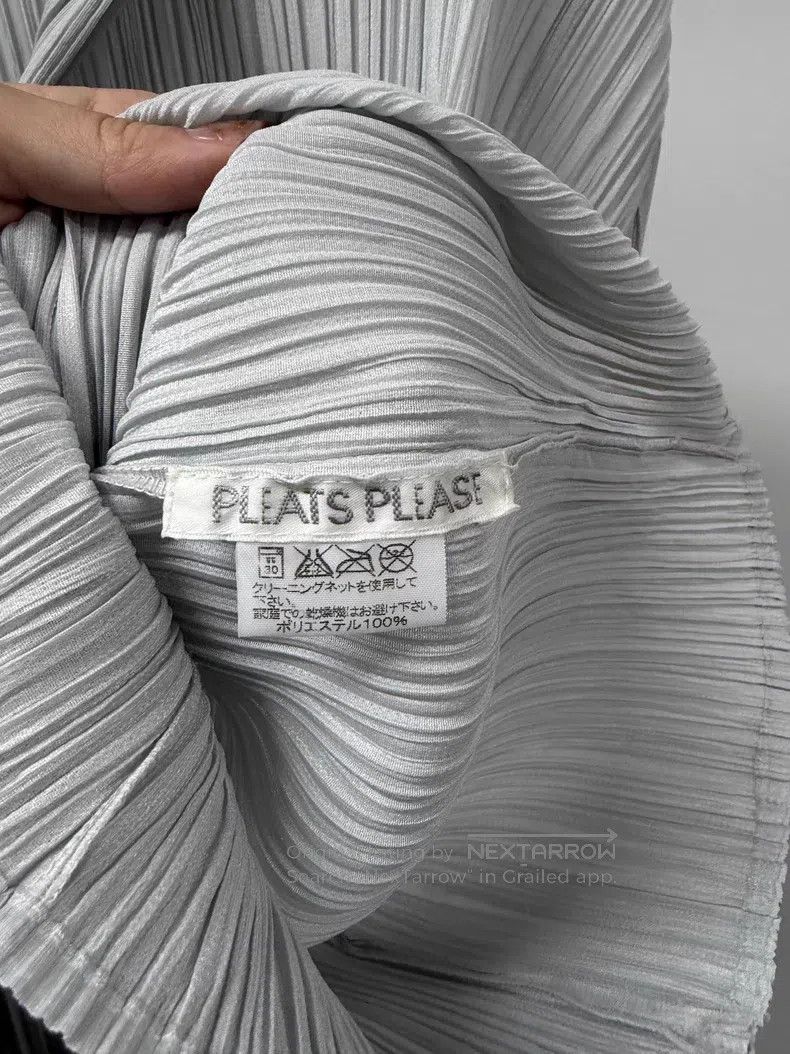 Issey Miyake Issey Miyake Silver Gray Pleated Short Sleeve Size L / US 10 / IT 46 - 3 Thumbnail