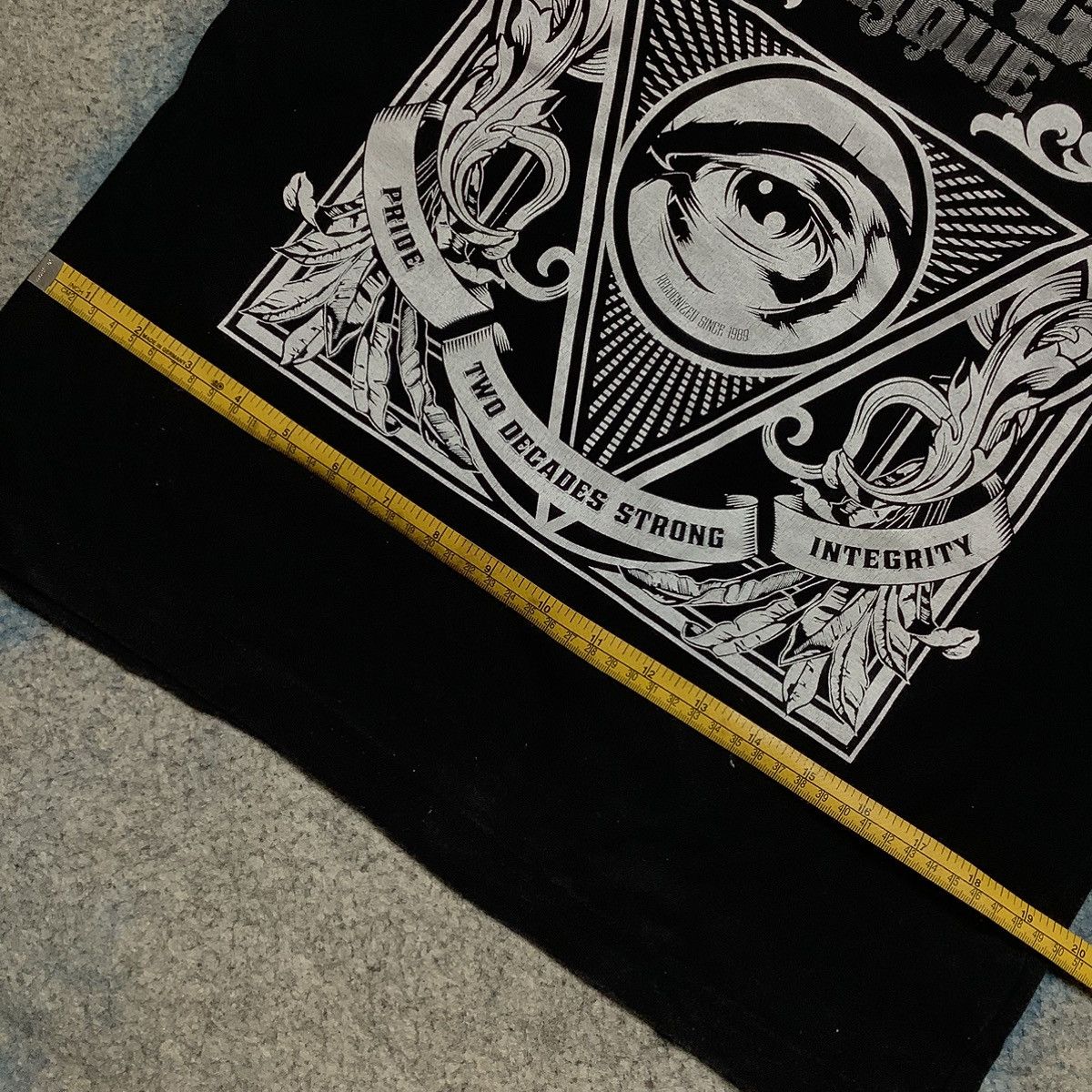 If Six Was Nine × Tribal Streetwear Tribal Gear Illuminati One Eyes Streetwear Vintage Size US L / EU 52-54 / 3 - 14 Thumbnail