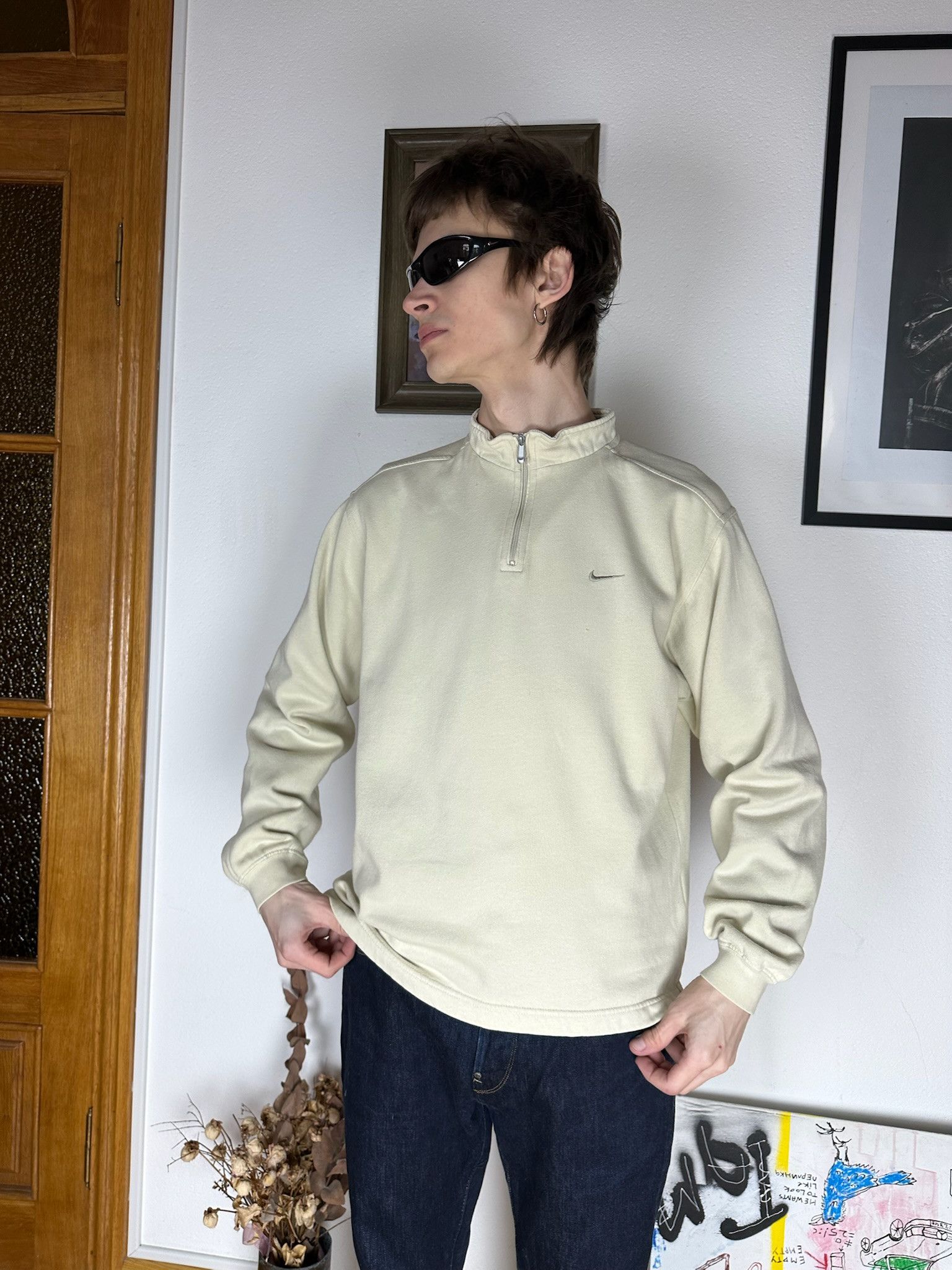 Nike Vintage y2k Nike Cream Beige Sweatshirt Size US M / EU 48-50 / 2 - 1 Thumbnail
