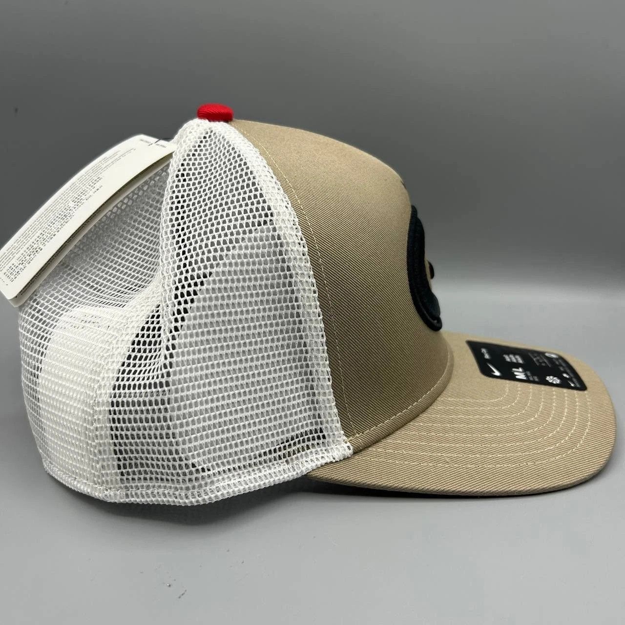 Nike Georgia Bulldogs x Nike Rise Trucker Hat Men M-L Snap Back Size ONE SIZE - 7 Thumbnail