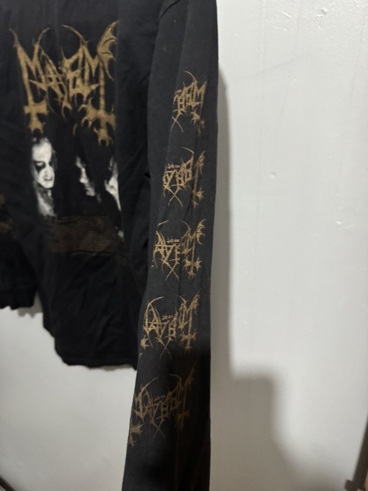 Band Tees Mayhem Dawn of the Black Heart 90s Black Metal Y2K Size US M / EU 48-50 / 2 - 4 Thumbnail