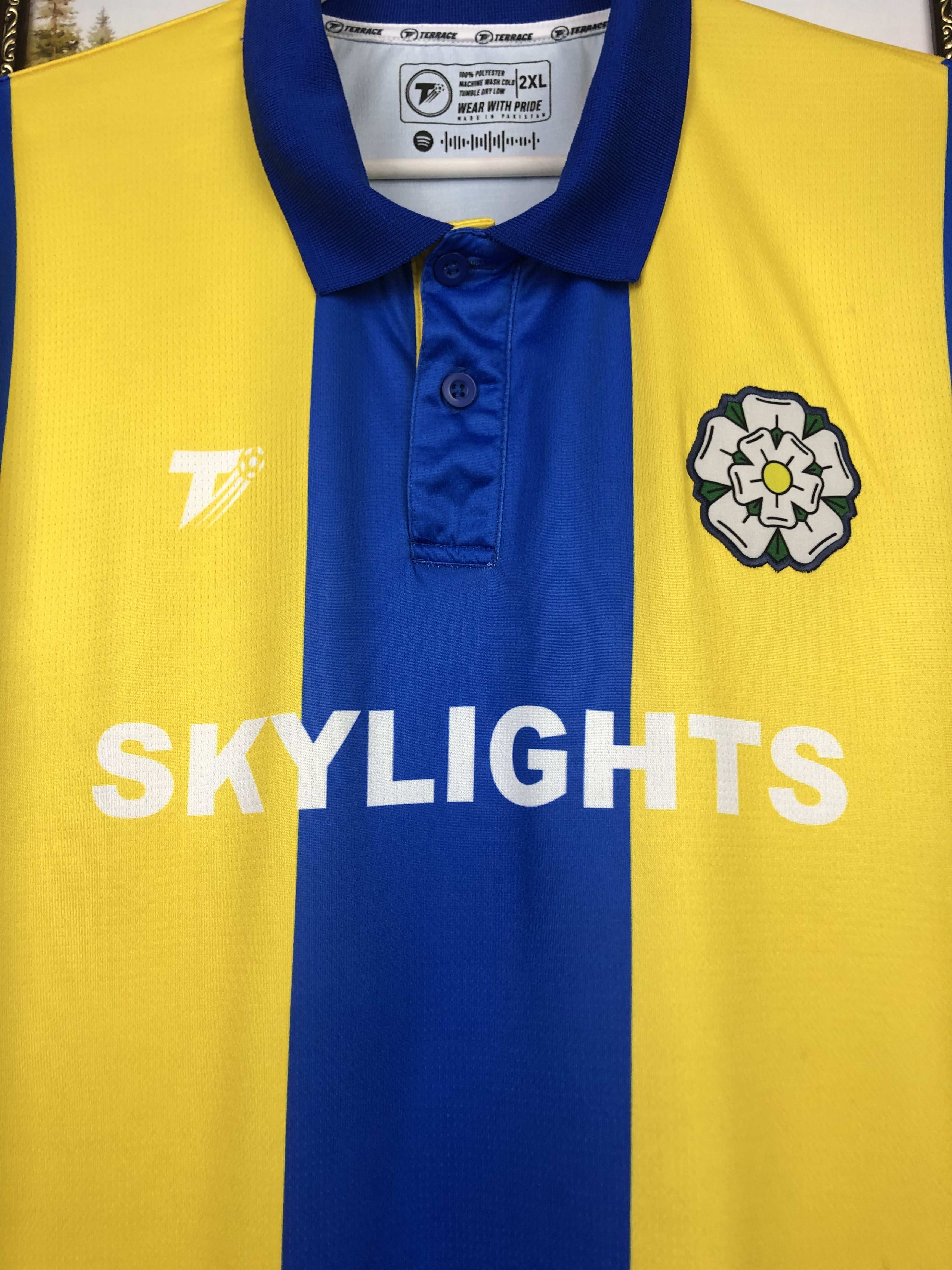 Other Leeds United Retro Skylights Football Shirt Soccer Jersey Size US XXL / EU 58 / 5 - 3 Thumbnail