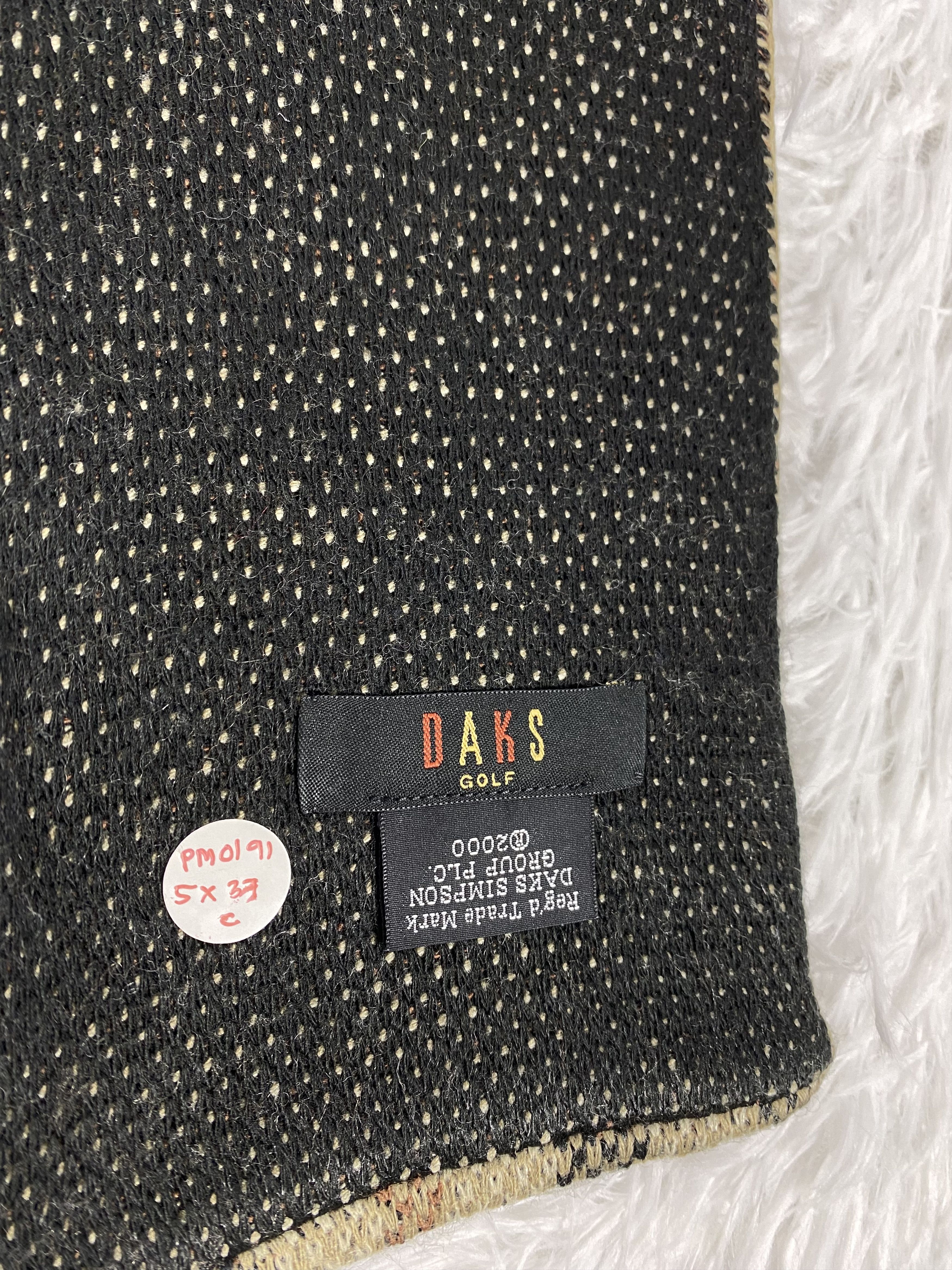 DAKS Vintage Dark Polkadot Scarf / Muffler Neckwear PM0191 Size ONE SIZE - 2 Thumbnail