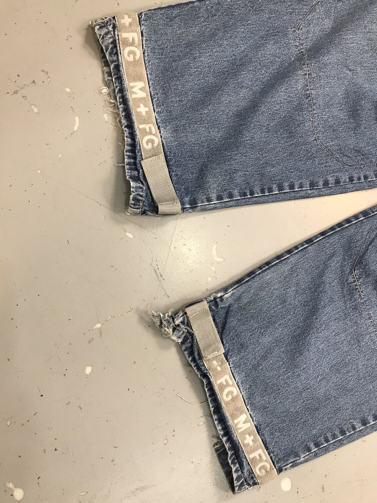 Marithe + Francois Girbaud Vintage marithe & Francois girbaud baggy denim pant Size US 44 / EU 60 - 4 Thumbnail