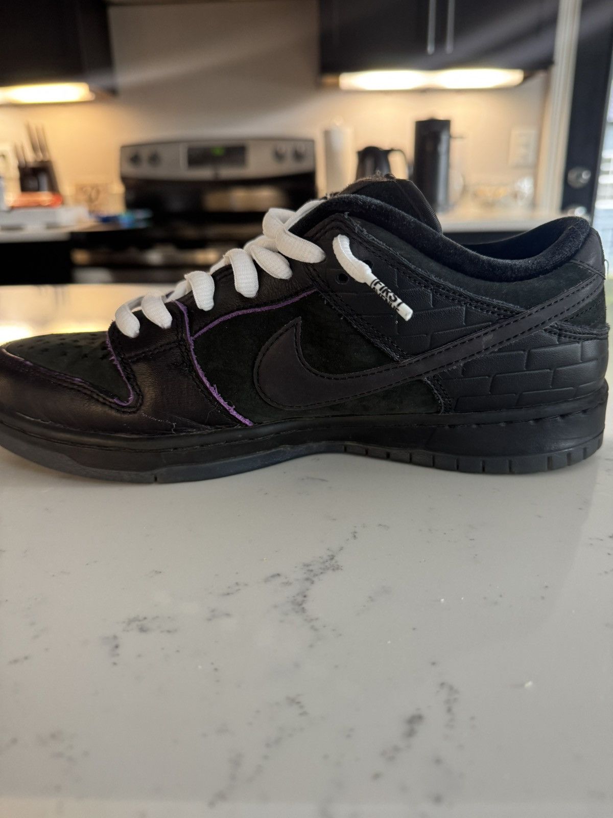Nike First Avenue SB Dunks (used) Size US 9 / EU 42 - 9 Thumbnail